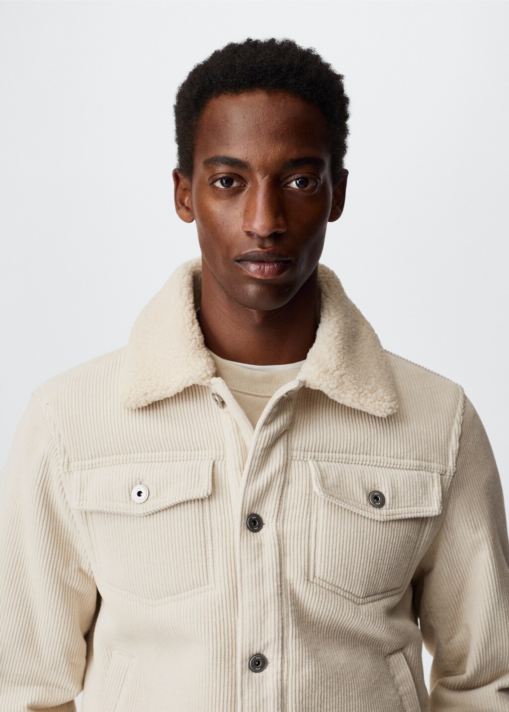 Corduroy jacket with shearling collar  - Details of the article 4