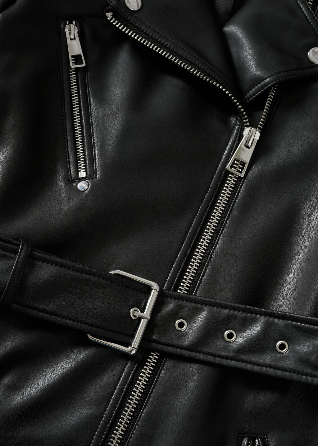 Leather-effect trench coat with zipper - Details of the article 8