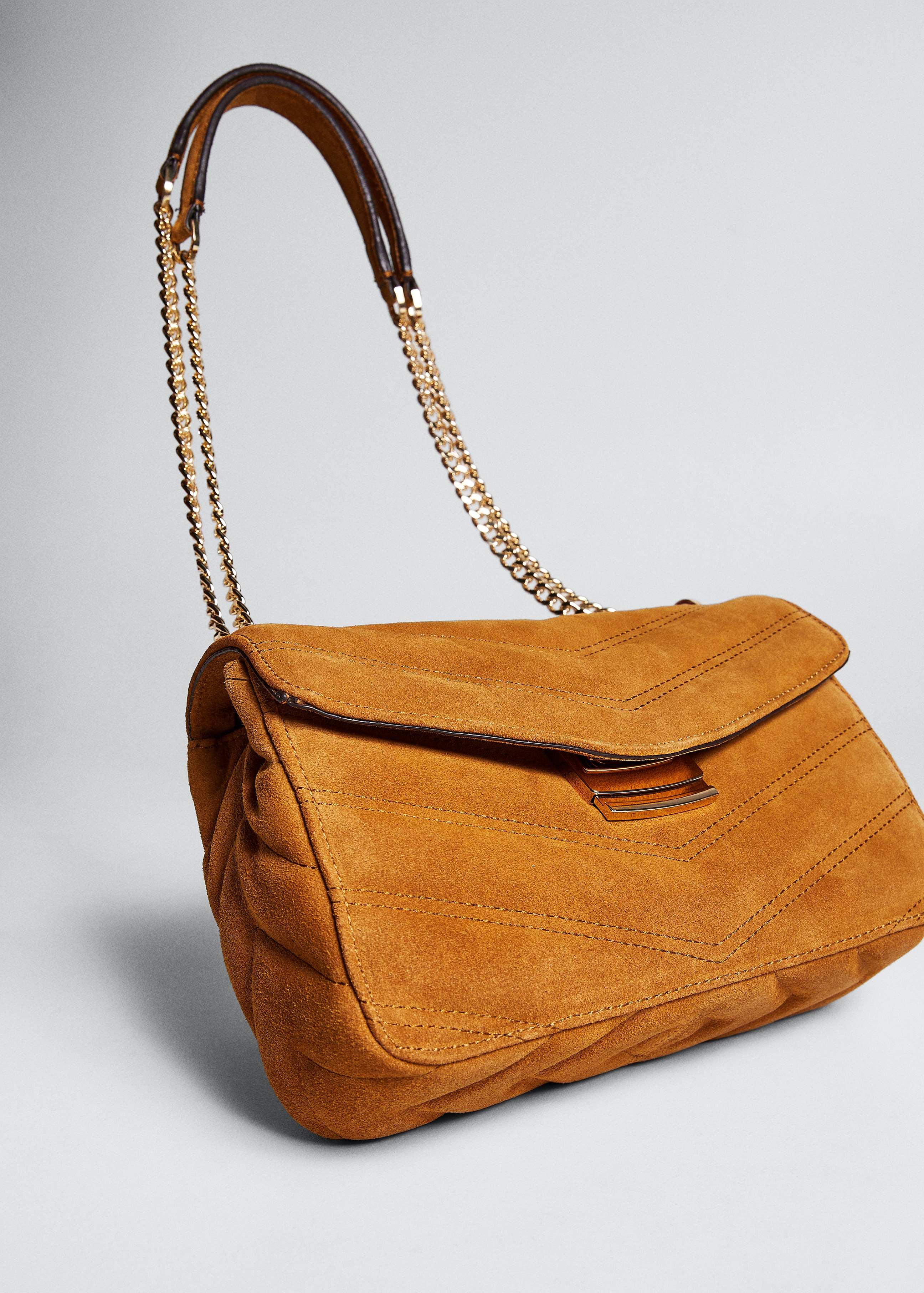 Chain leather bag - Details of the article 5