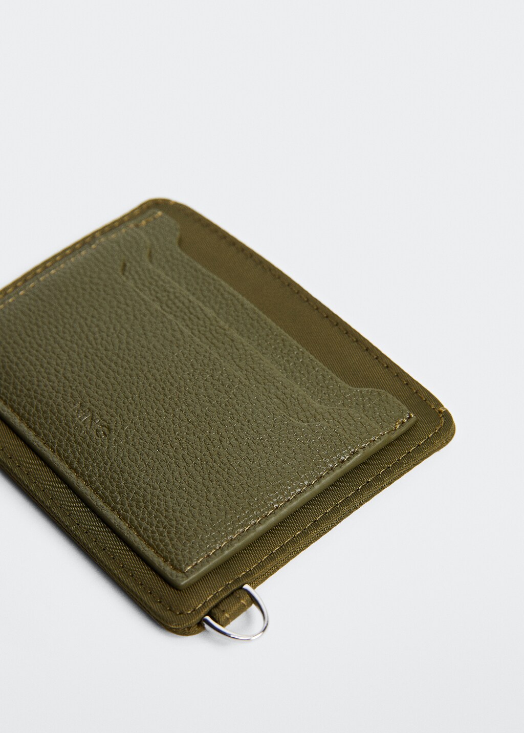 Saffiano-effect cardholder - Details of the article 1