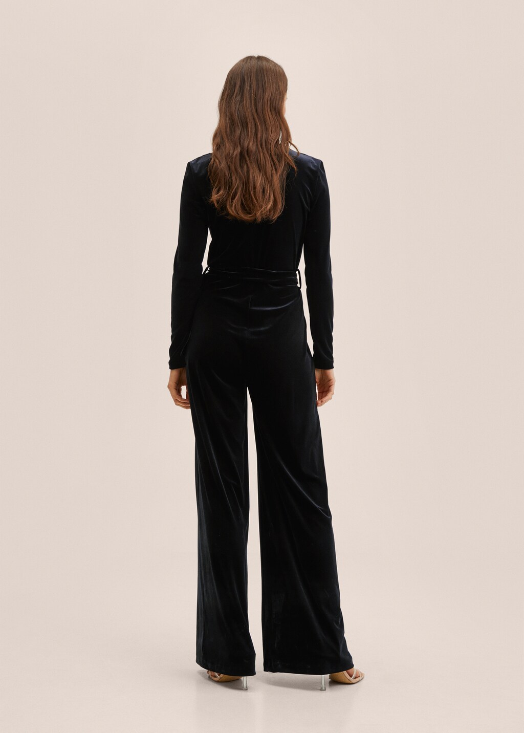 Velvet belt jumpsuit - Reverse of the article