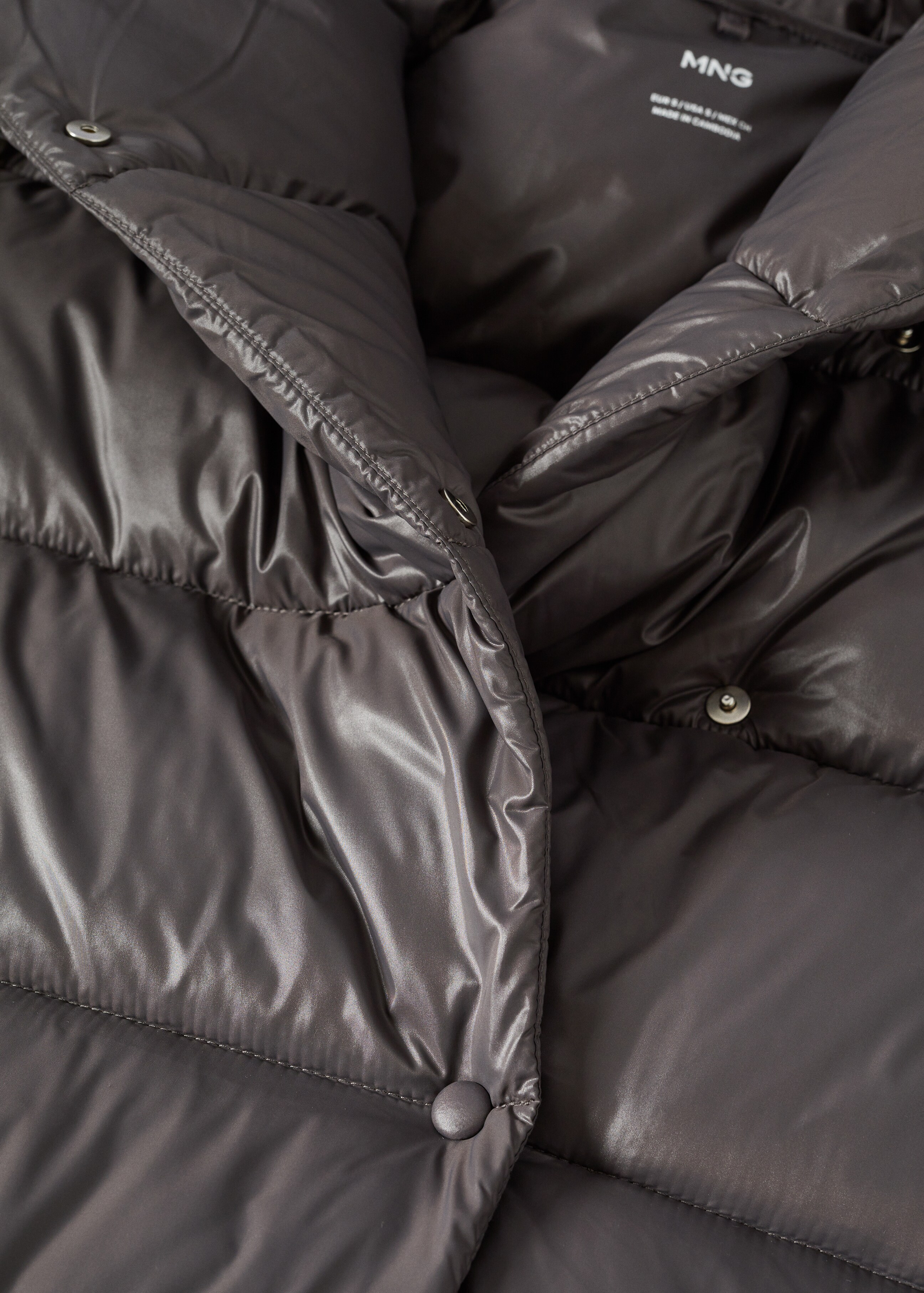 Quilted cross jacket - Details of the article 8