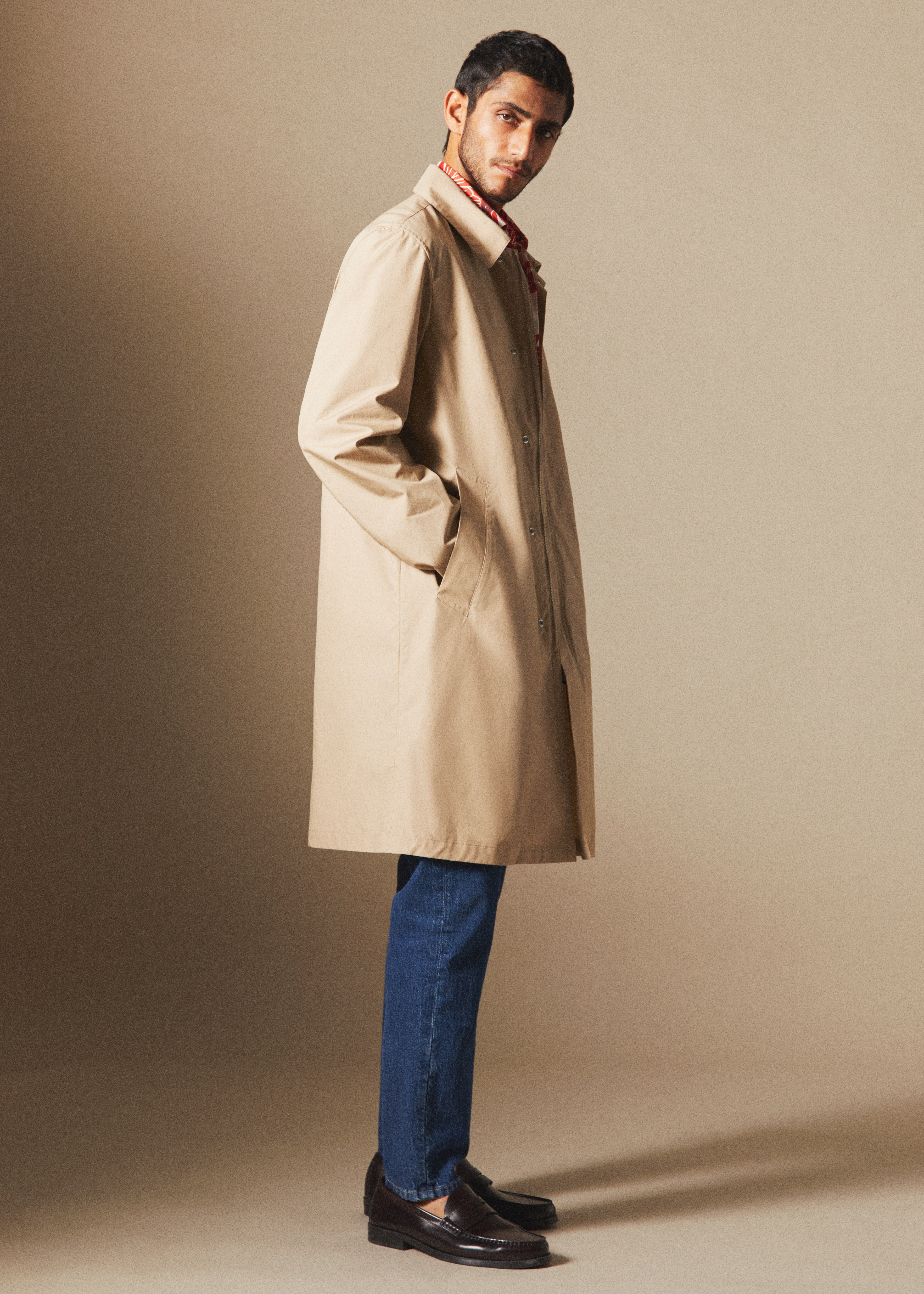 Water-repellent cotton trench coat - Details of the article 5