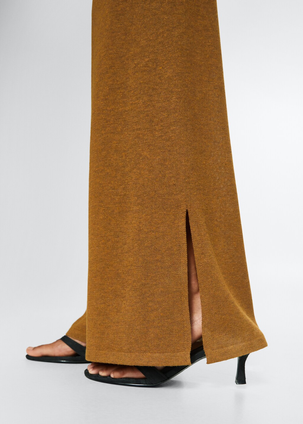 Side slit knit trousers - Details of the article 6