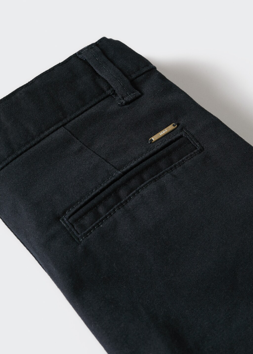 Stretchy chinos - Details of the article 8