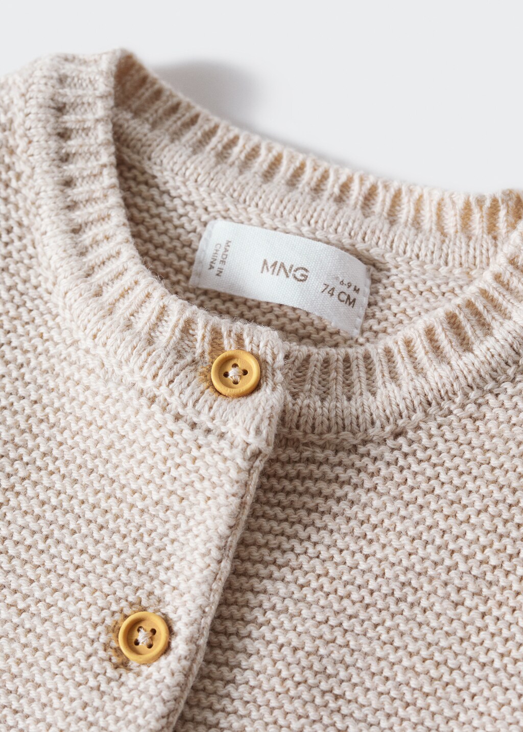 Reverse knit cardigan - Details of the article 9