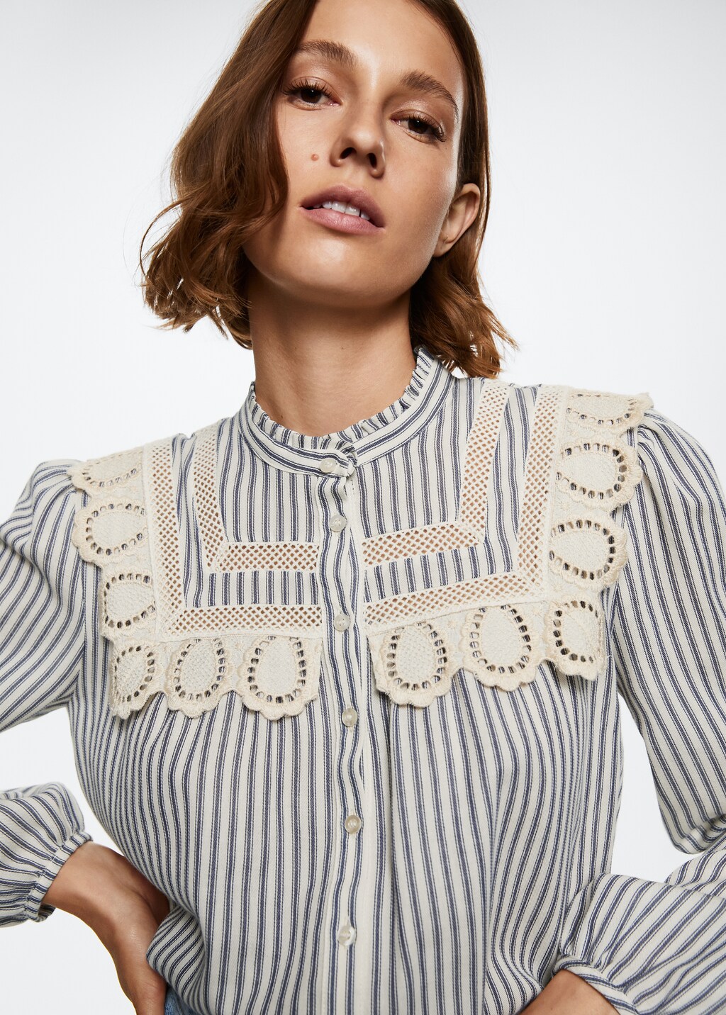 Swiss embroidery cotton blouse - Details of the article 1