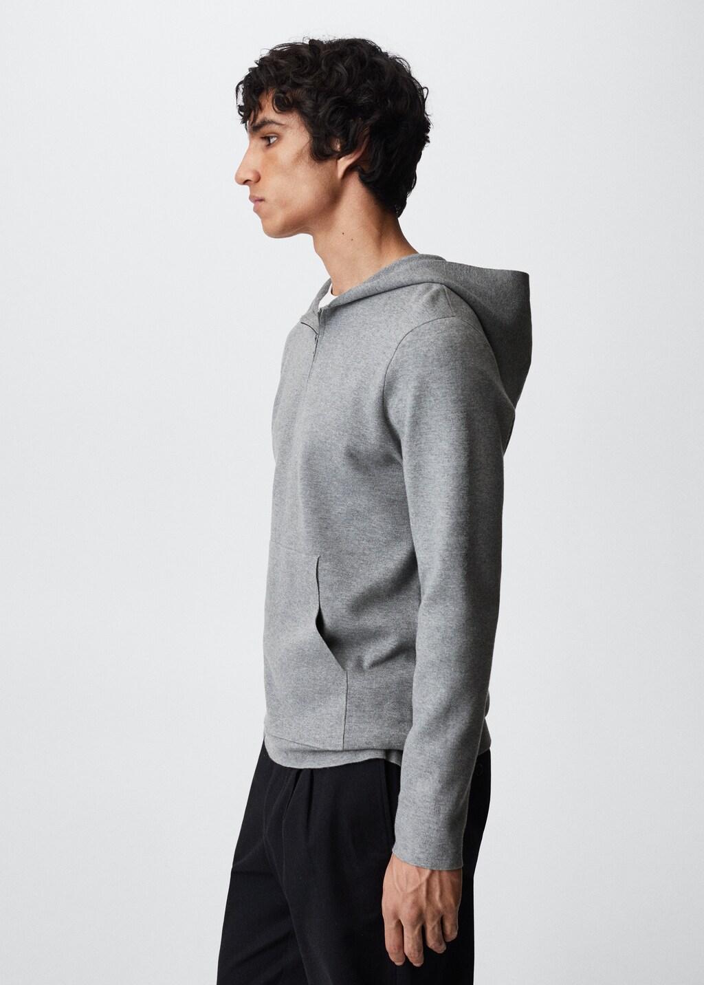 Breathable hooded sweater - Details of the article 2