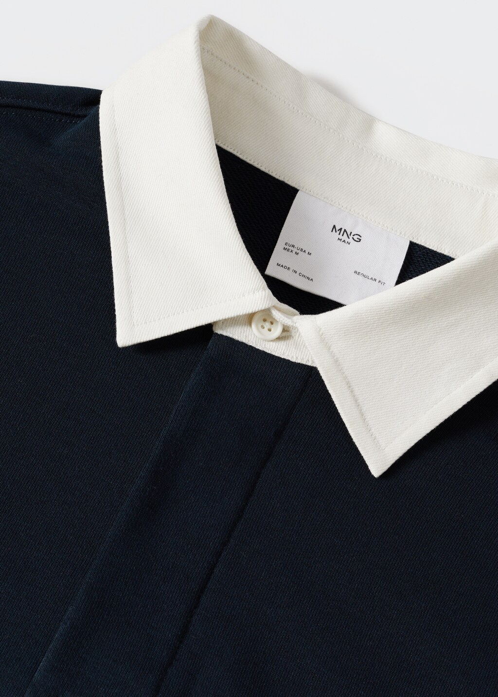 Button-down collar polo shirt - Details of the article 7