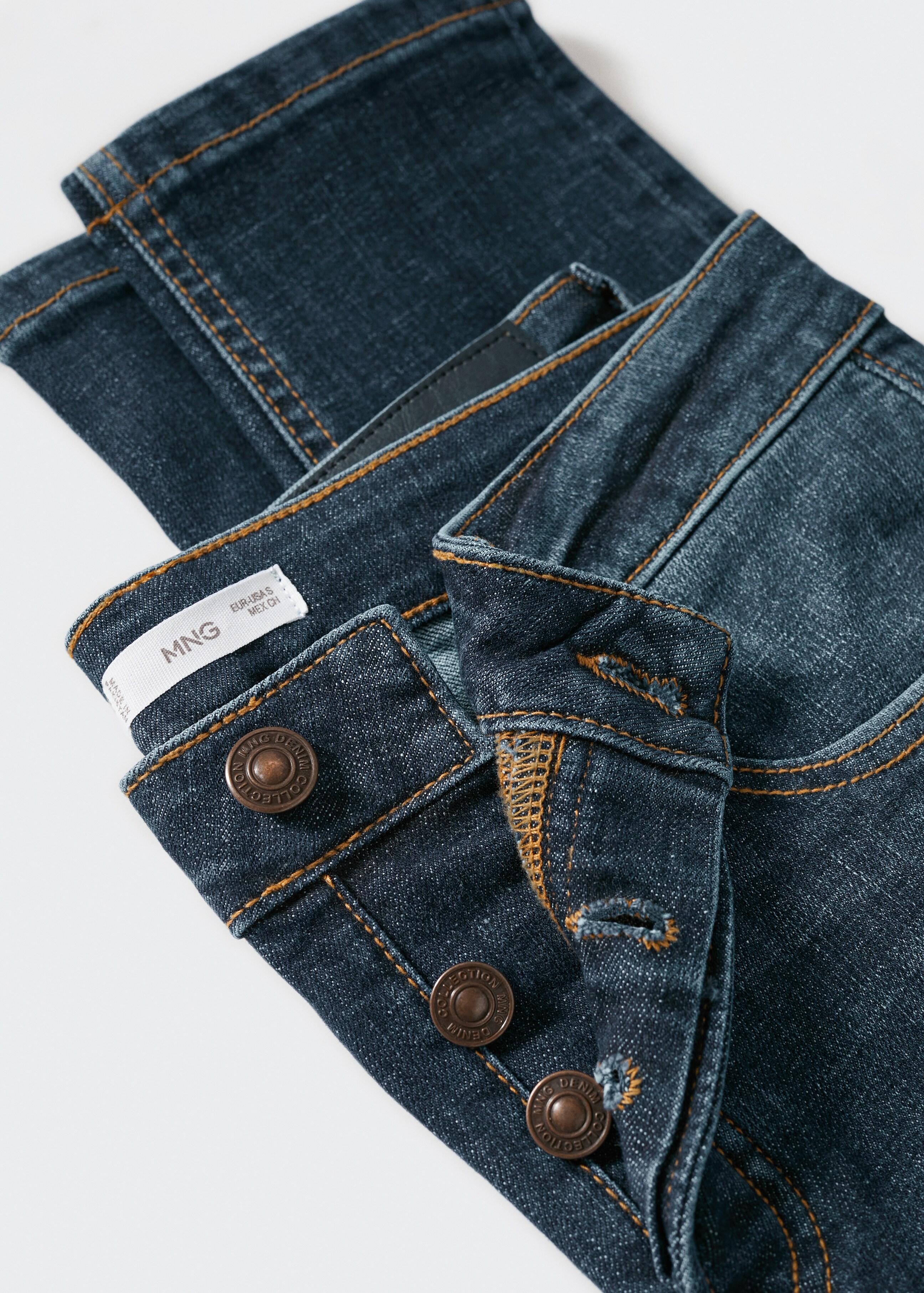 Slim Fit-Jeans mit mittlerer Waschung - Detail des Artikels 8