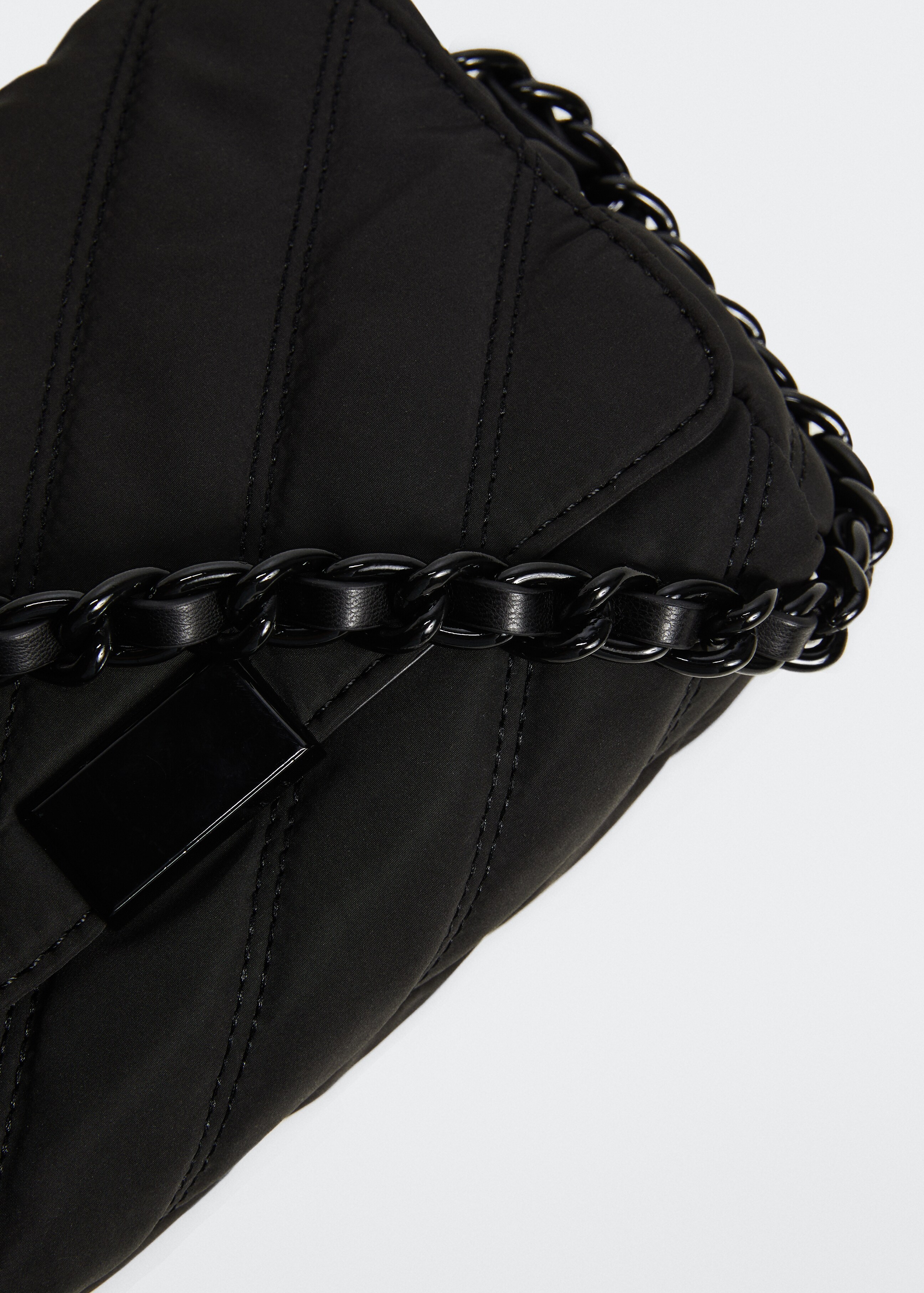 Quilted chain bag - Details of the article 2