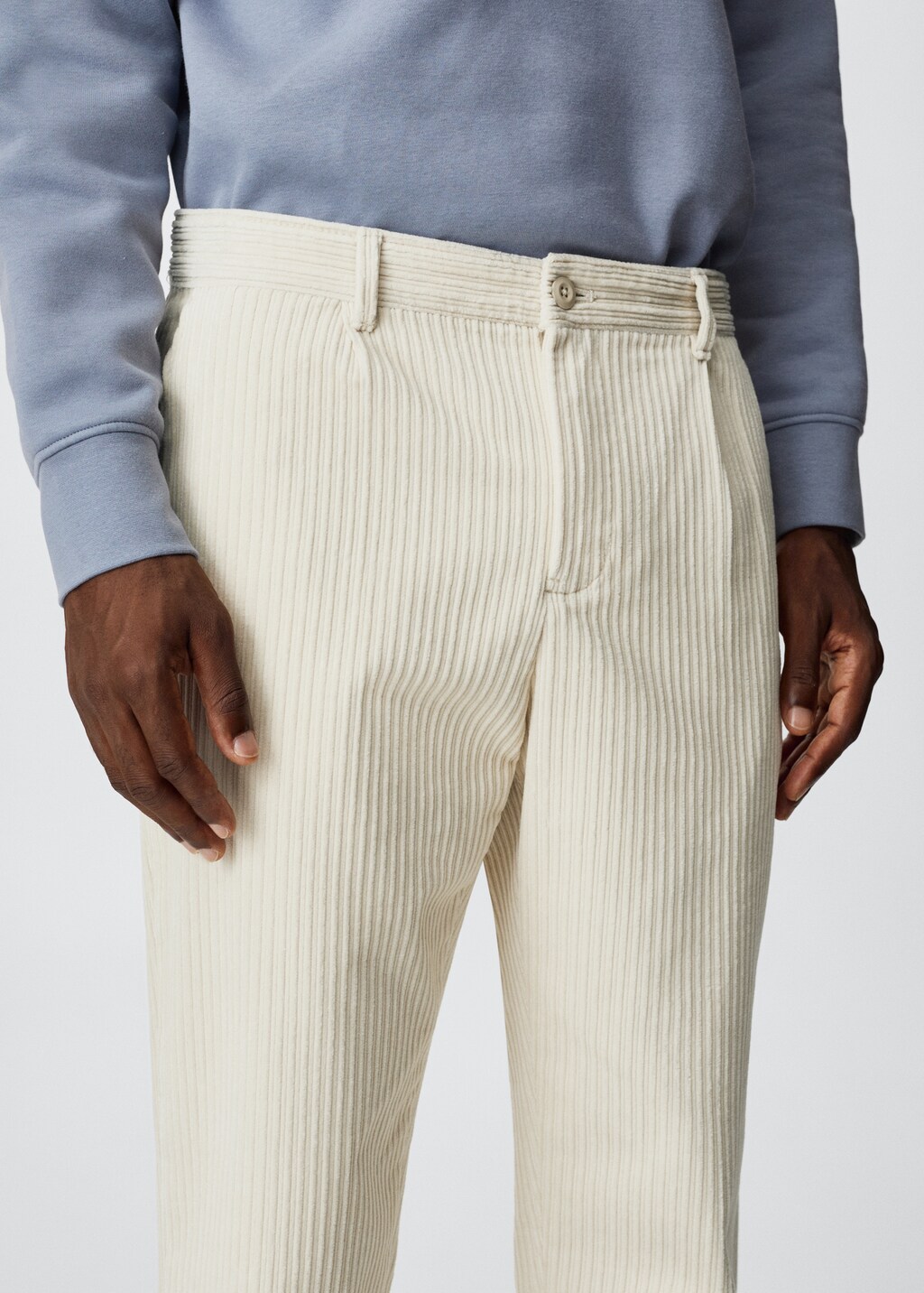 Regular fit corduroy trousers - Details of the article 4