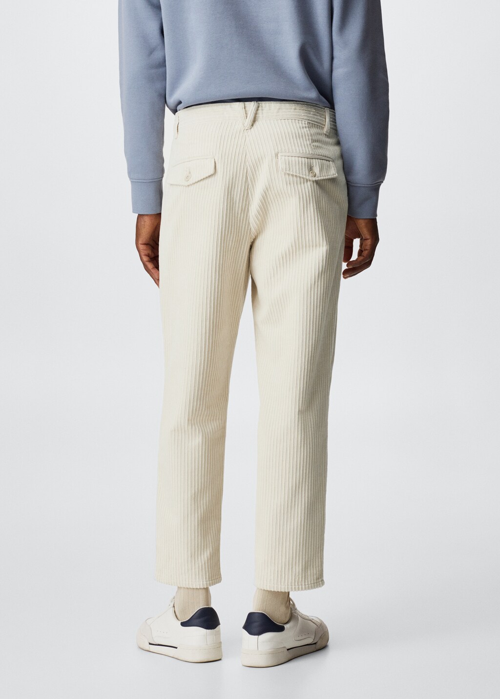 Regular fit corduroy trousers - Reverse of the article