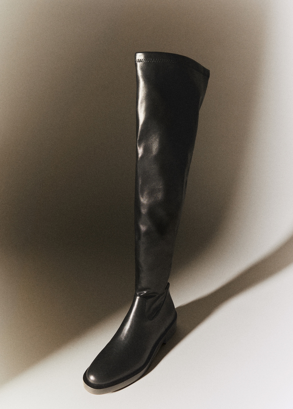 Knee-length boots - Woman | MANGO OUTLET Bulgaria