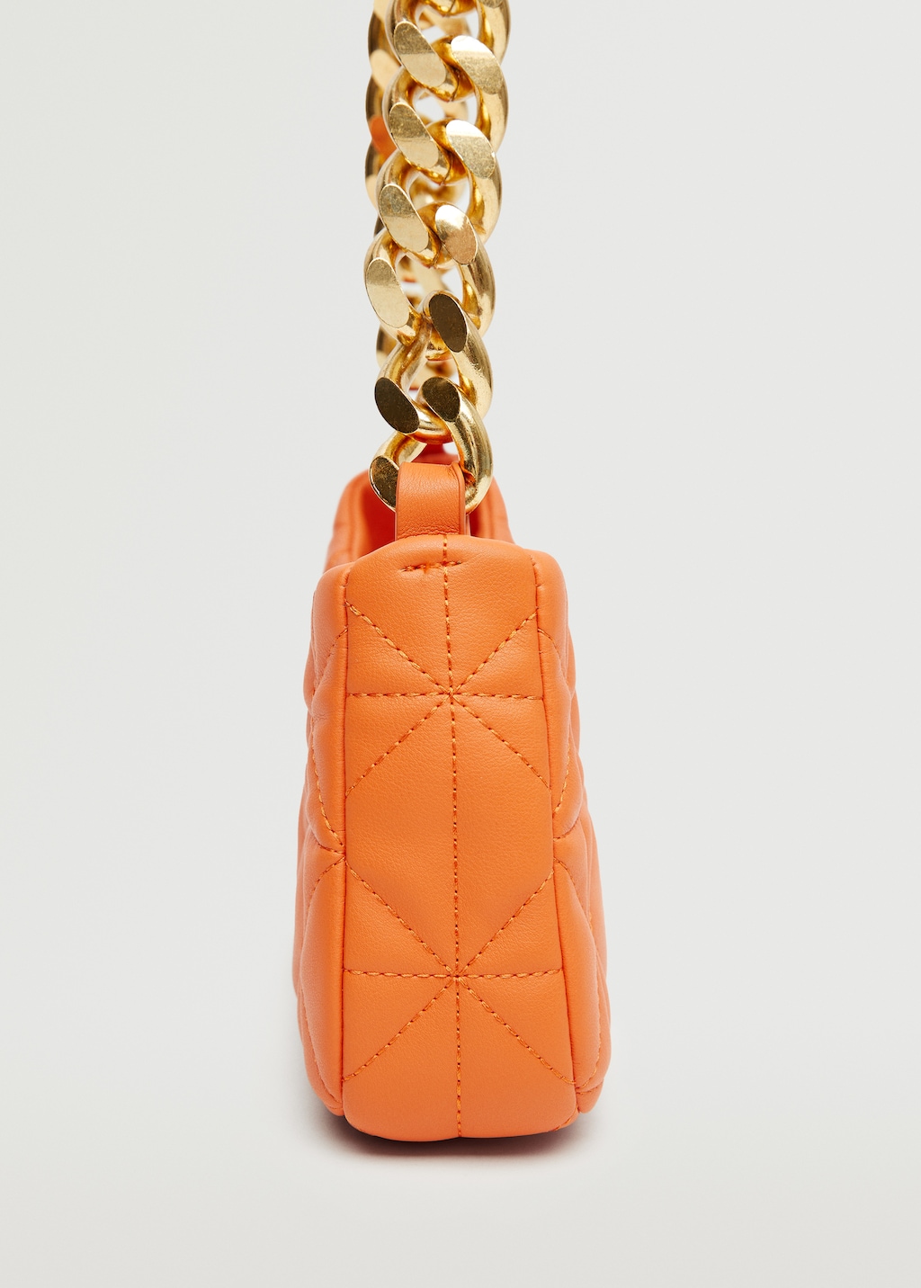 Quilted chain bag - Details of the article 2