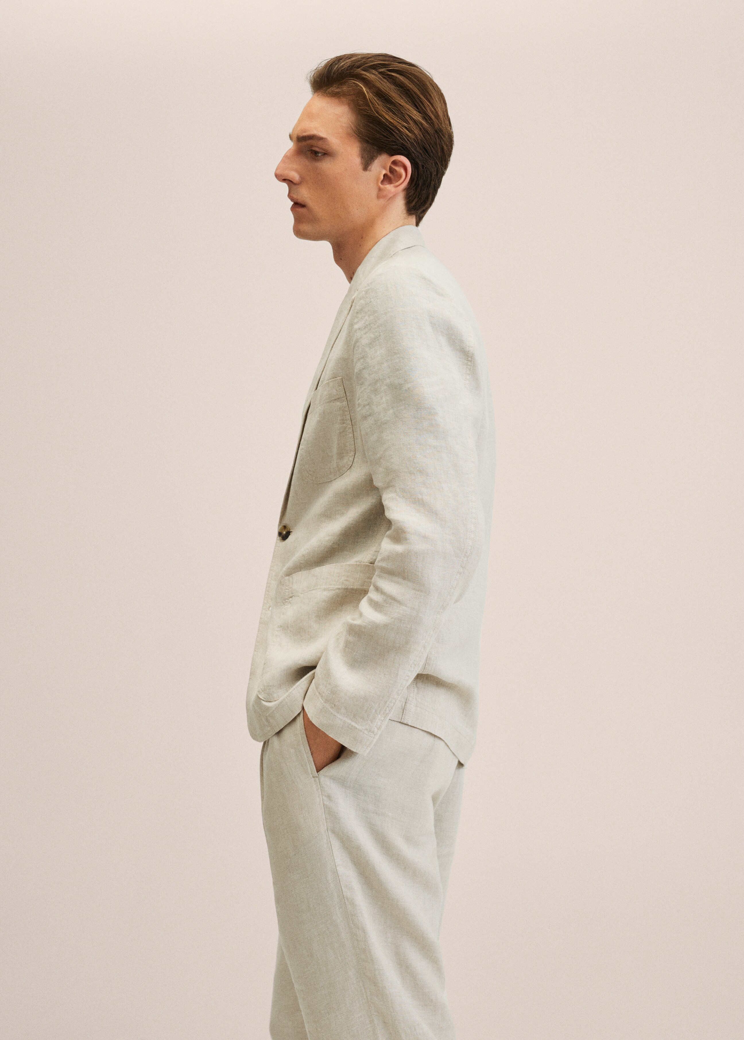 Slim-fit linen jacket - Details of the article 2