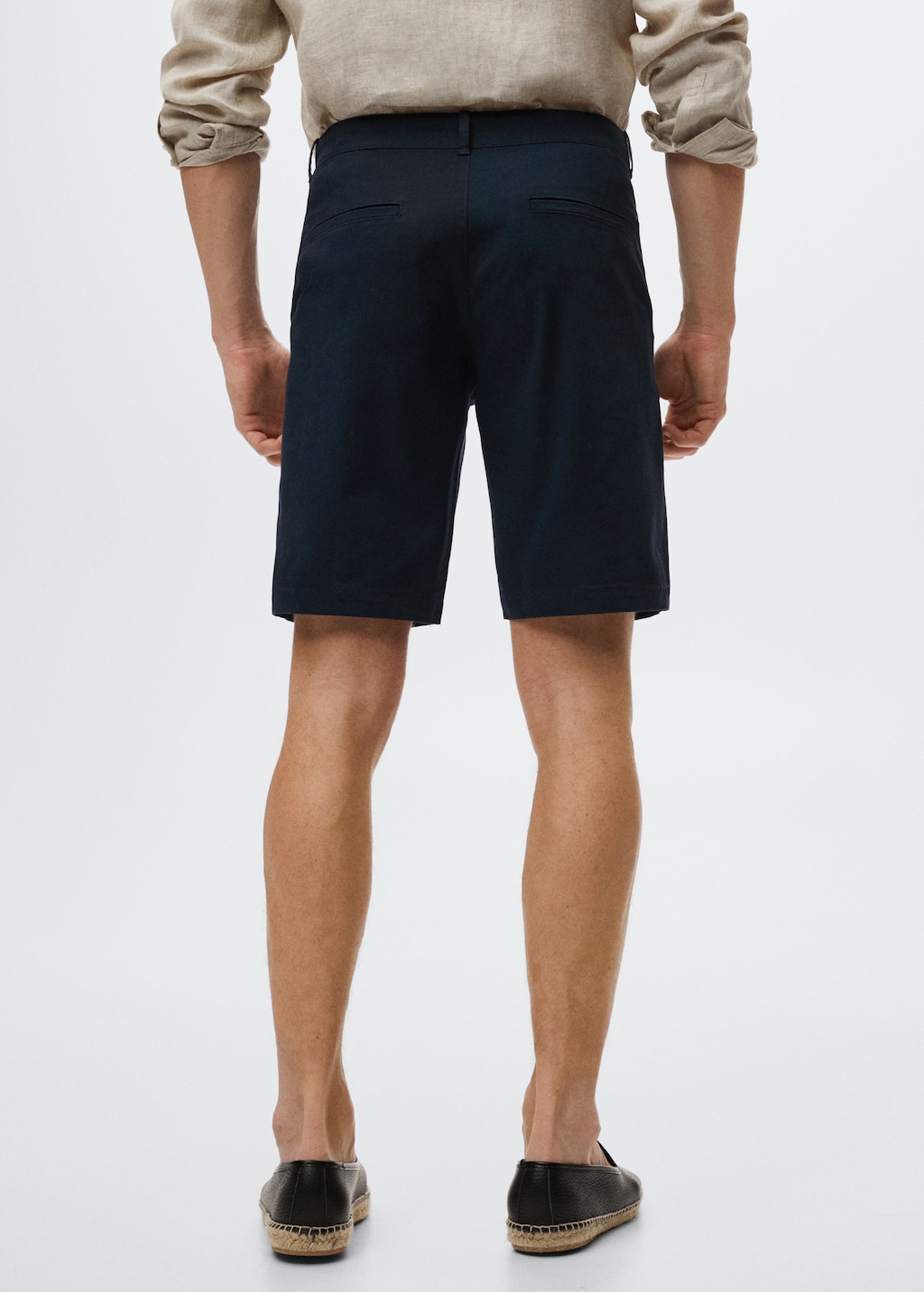 Slim-fit chino cotton bermuda shorts - Reverse of the article