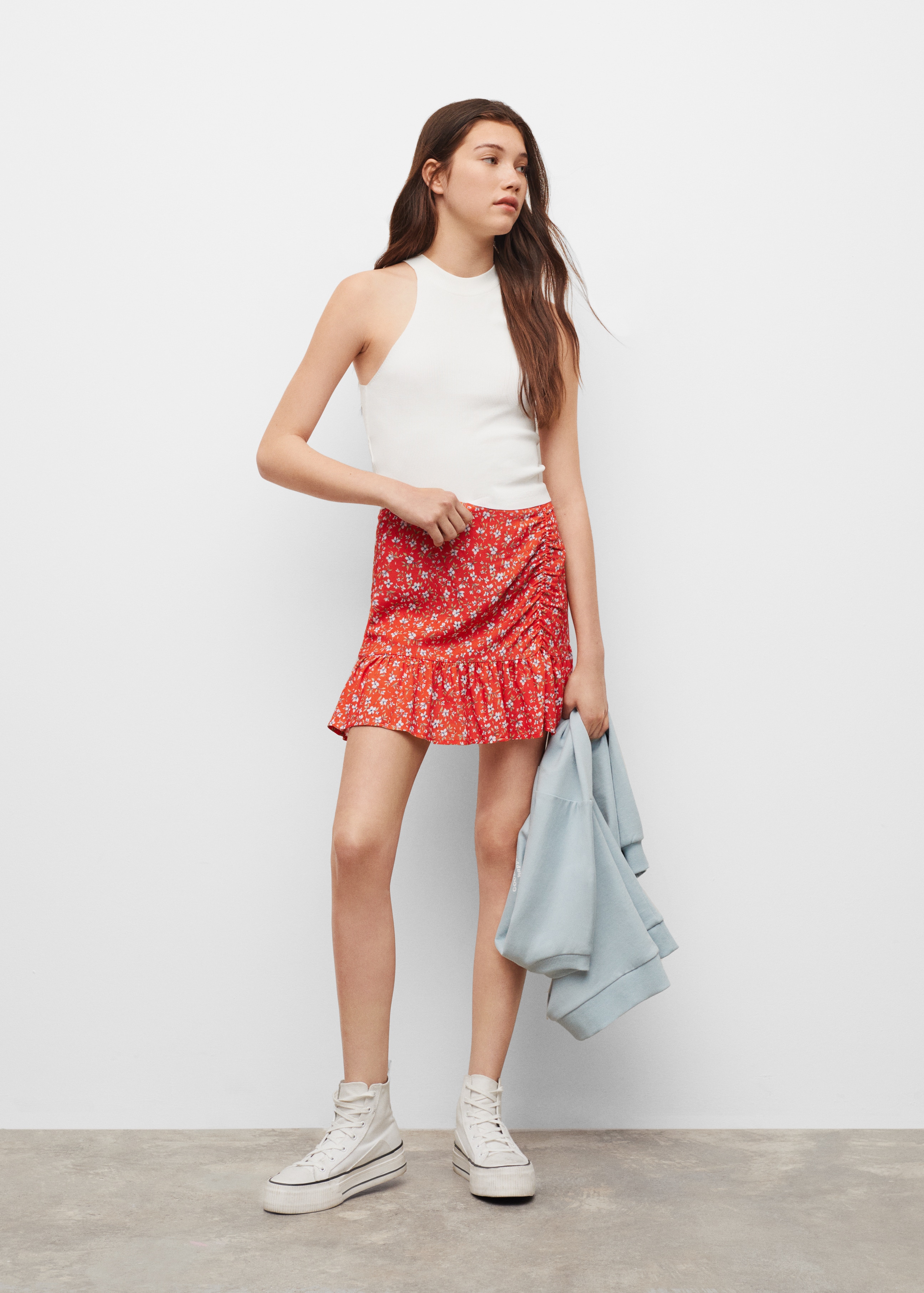 Ruffle flower print miniskirt - Medium plane
