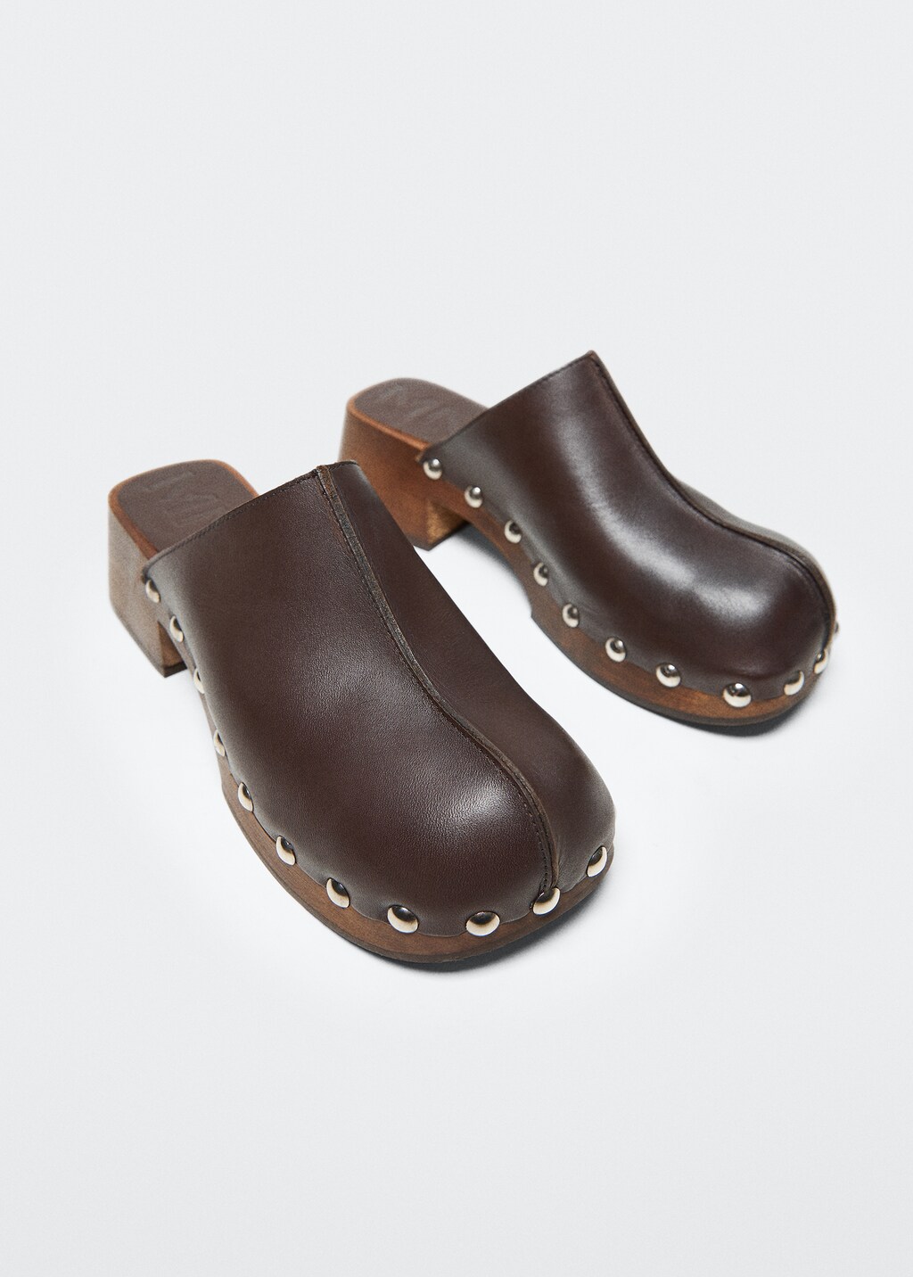 Studded leather clog - Medium plane