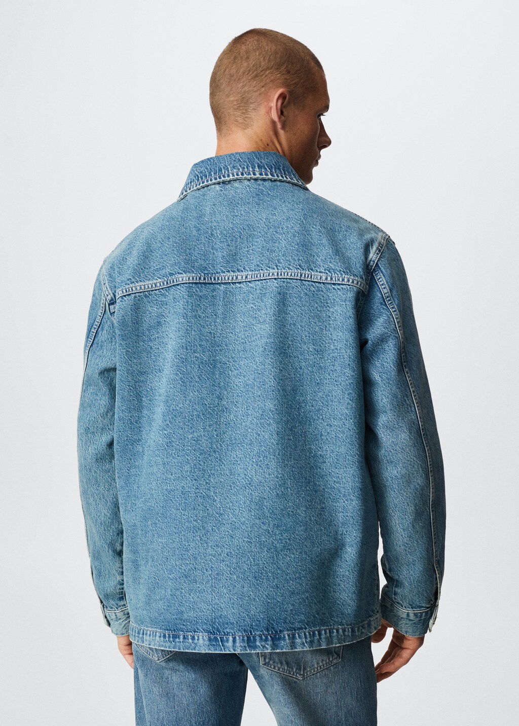 Pockets denim jacket - Reverse of the article