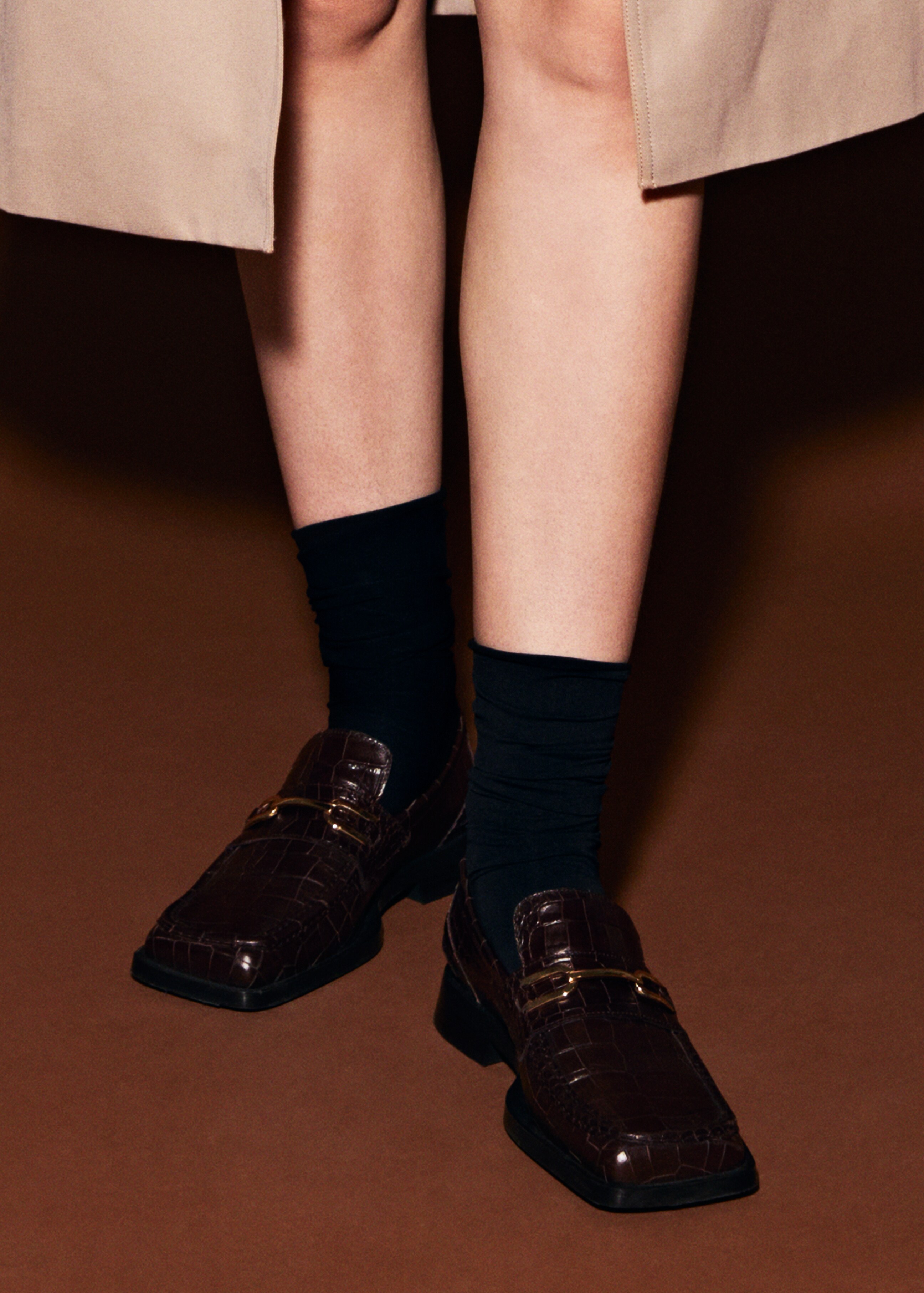 Square-toe leather loafers - Details of the article 9