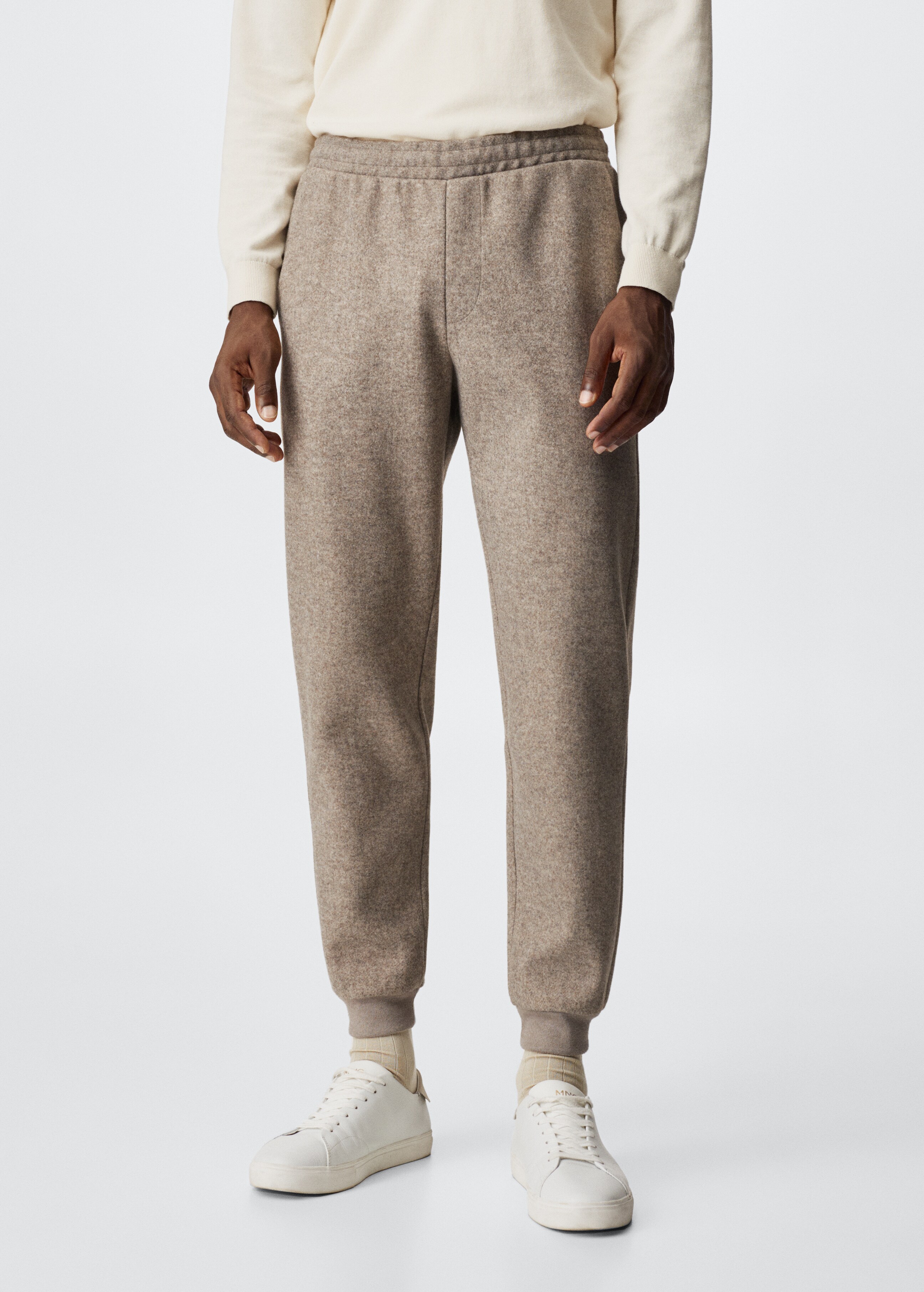 Textured jogger trousers - Medium plane