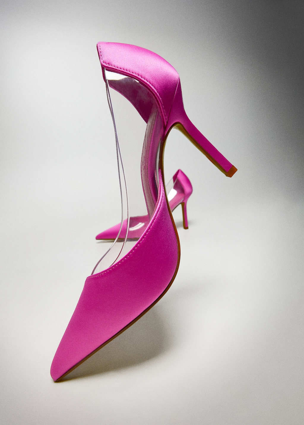 Asymmetrical heeled shoes - Women | MANGO OUTLET USA