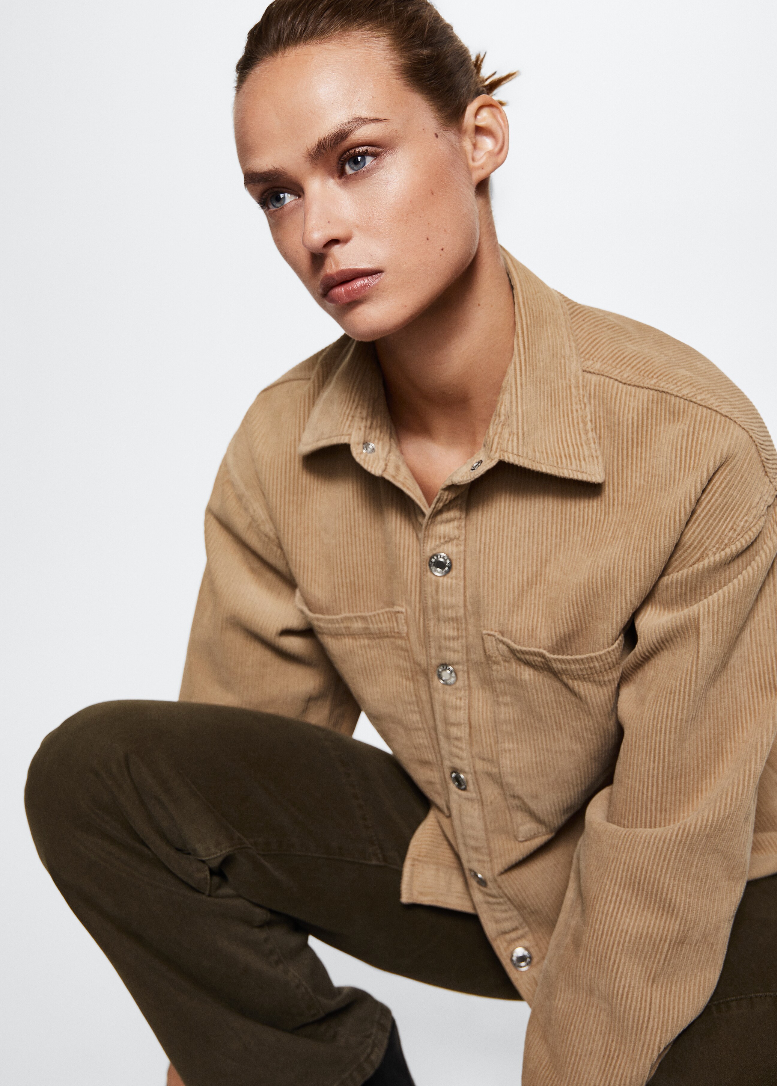 Corduroy pockets overshirt  - Details of the article 2