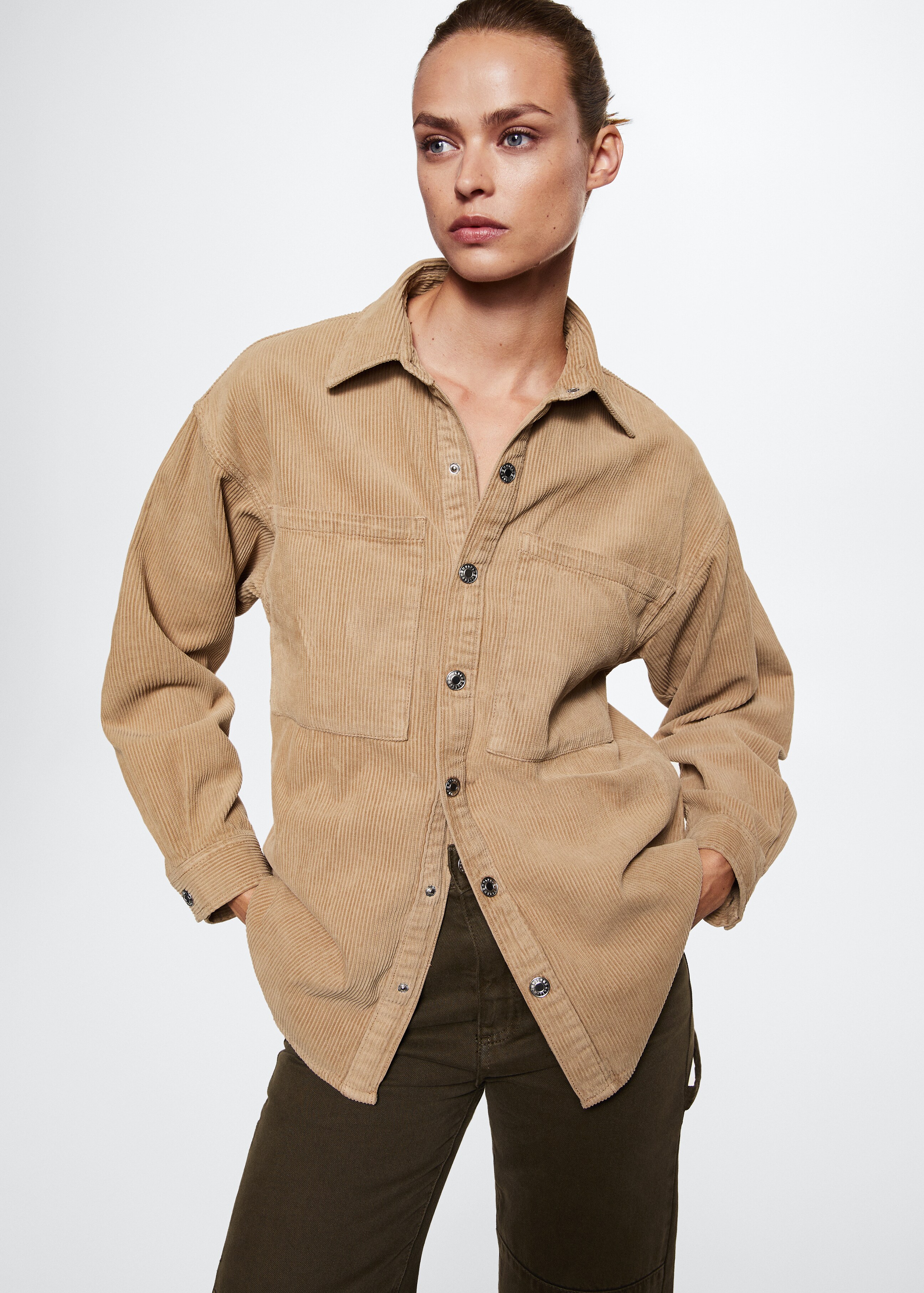 Corduroy pockets overshirt  - Details of the article 4