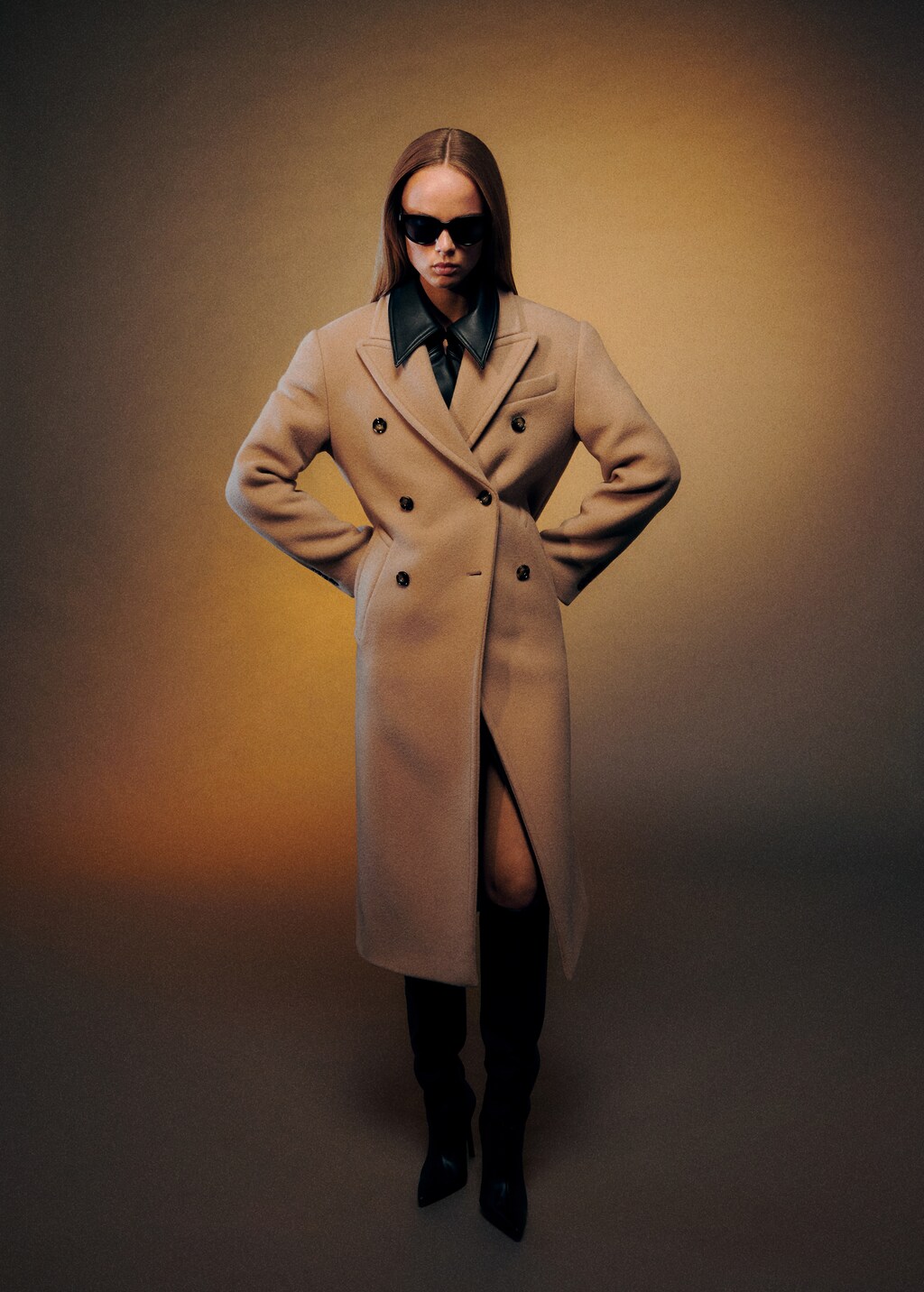 Double-breasted virgin wool coat - Details of the article 7