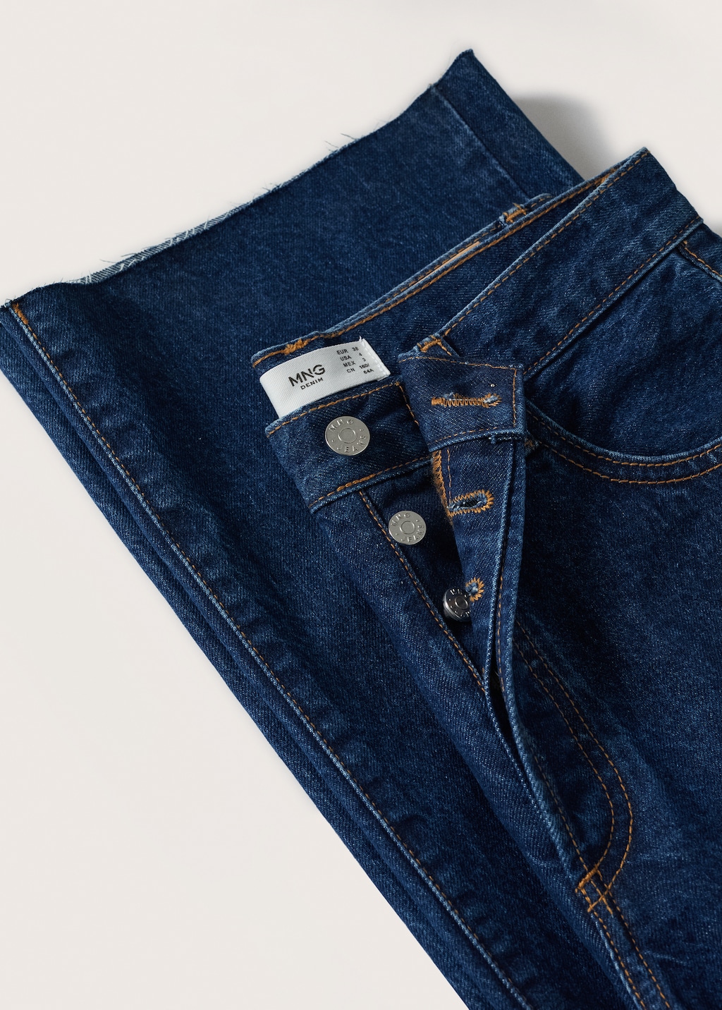 High-rise wideleg jeans  - Details of the article 8