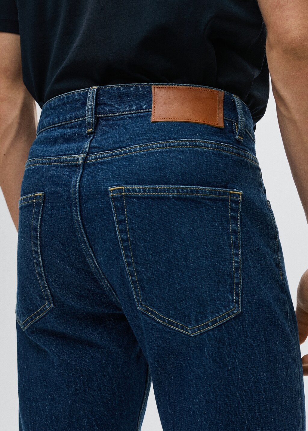 Ben tapered cropped jeans - Details of the article 3