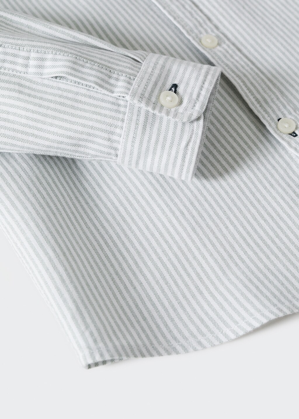 Striped cotton shirt - Details of the article 8