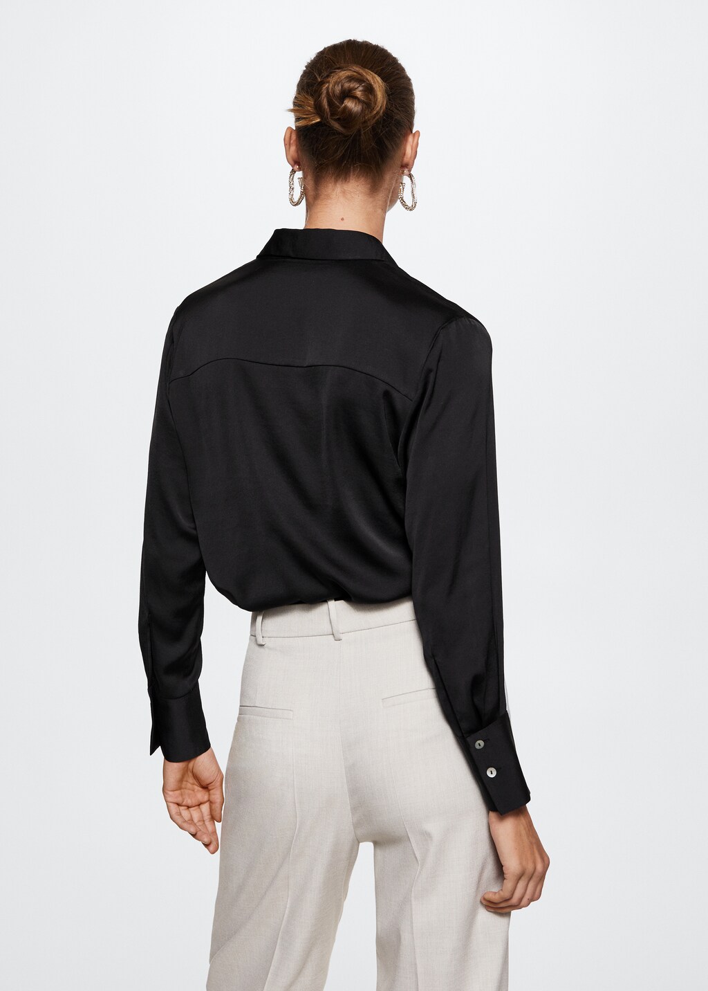 Satin finish flowy shirt - Reverse of the article