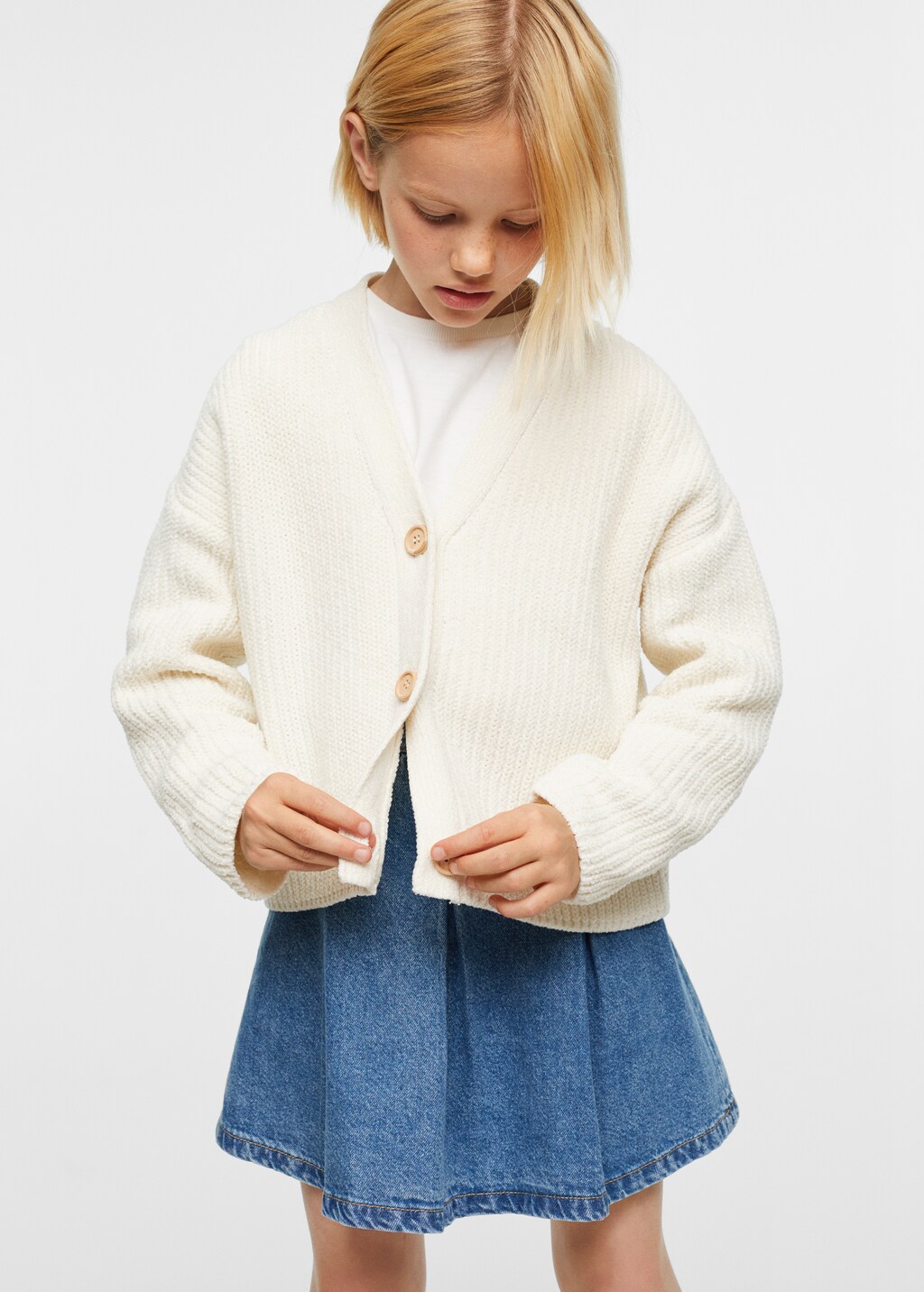 Button knit cardigan - Details of the article 1