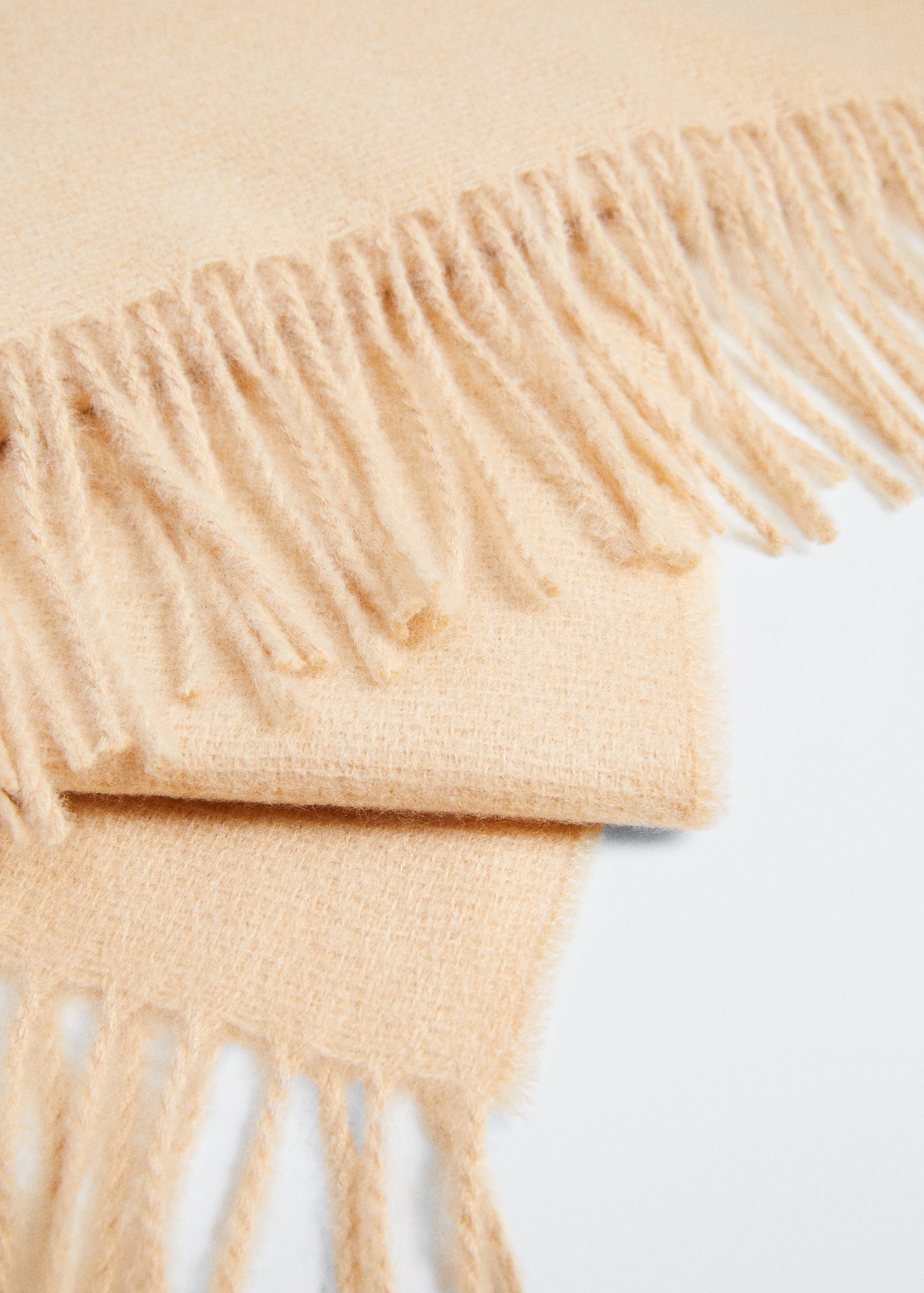 Fringed edge scarf - Details of the article 1