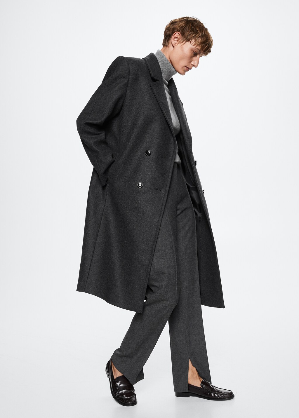 Tailored oversize wool coat - Details of the article 1