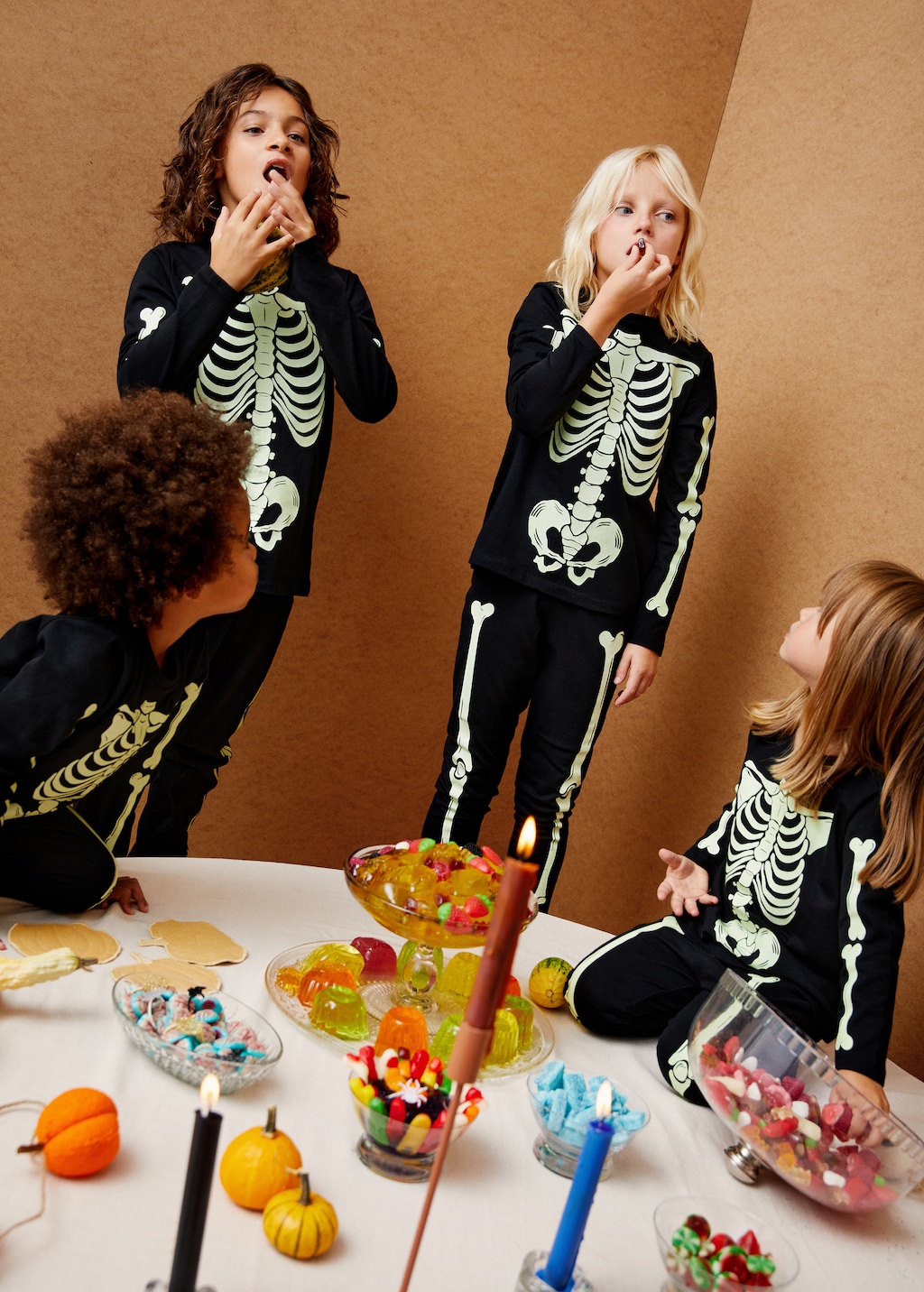 Glow in the dark skeleton pyjama - Details of the article 5