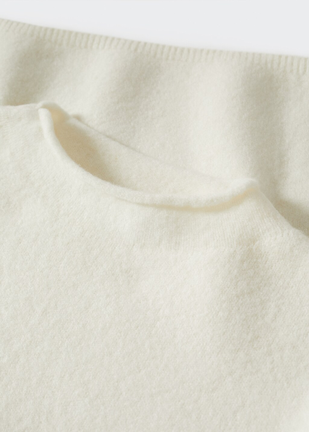 High collar sweater - Details of the article 8