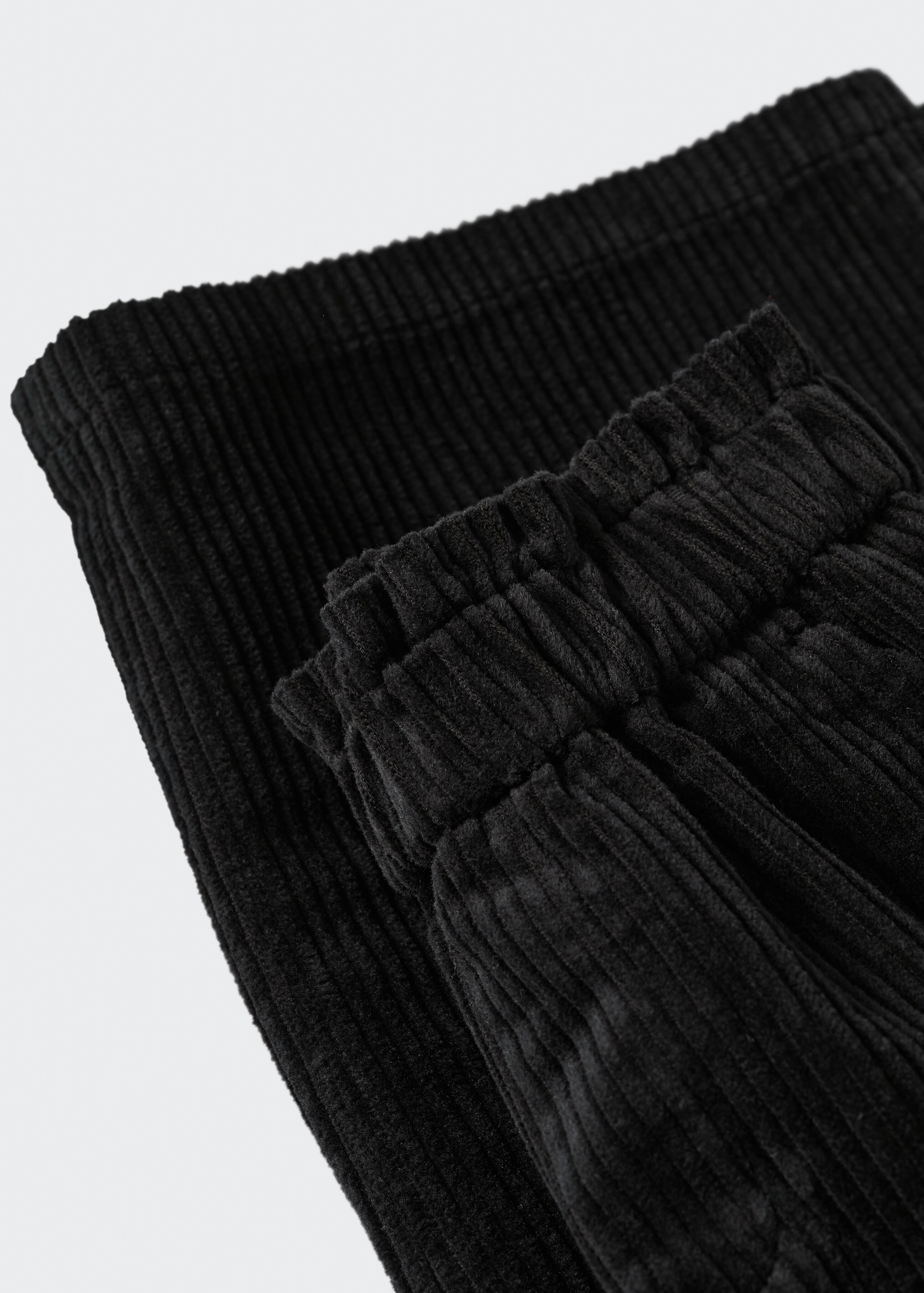 Corduroy culotte trousers - Details of the article 8