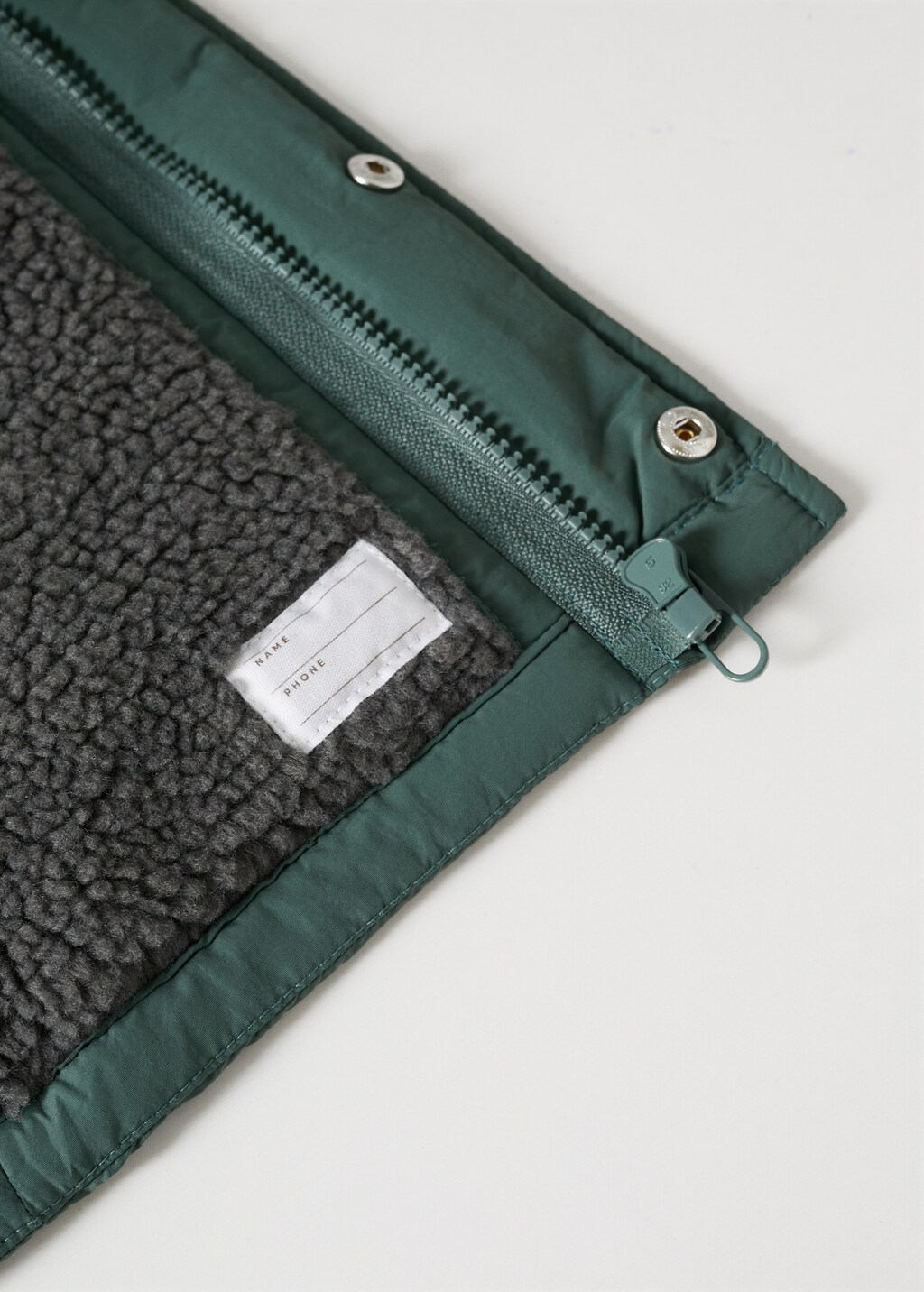 Padded anorak with shearling lining - Details of the article 8