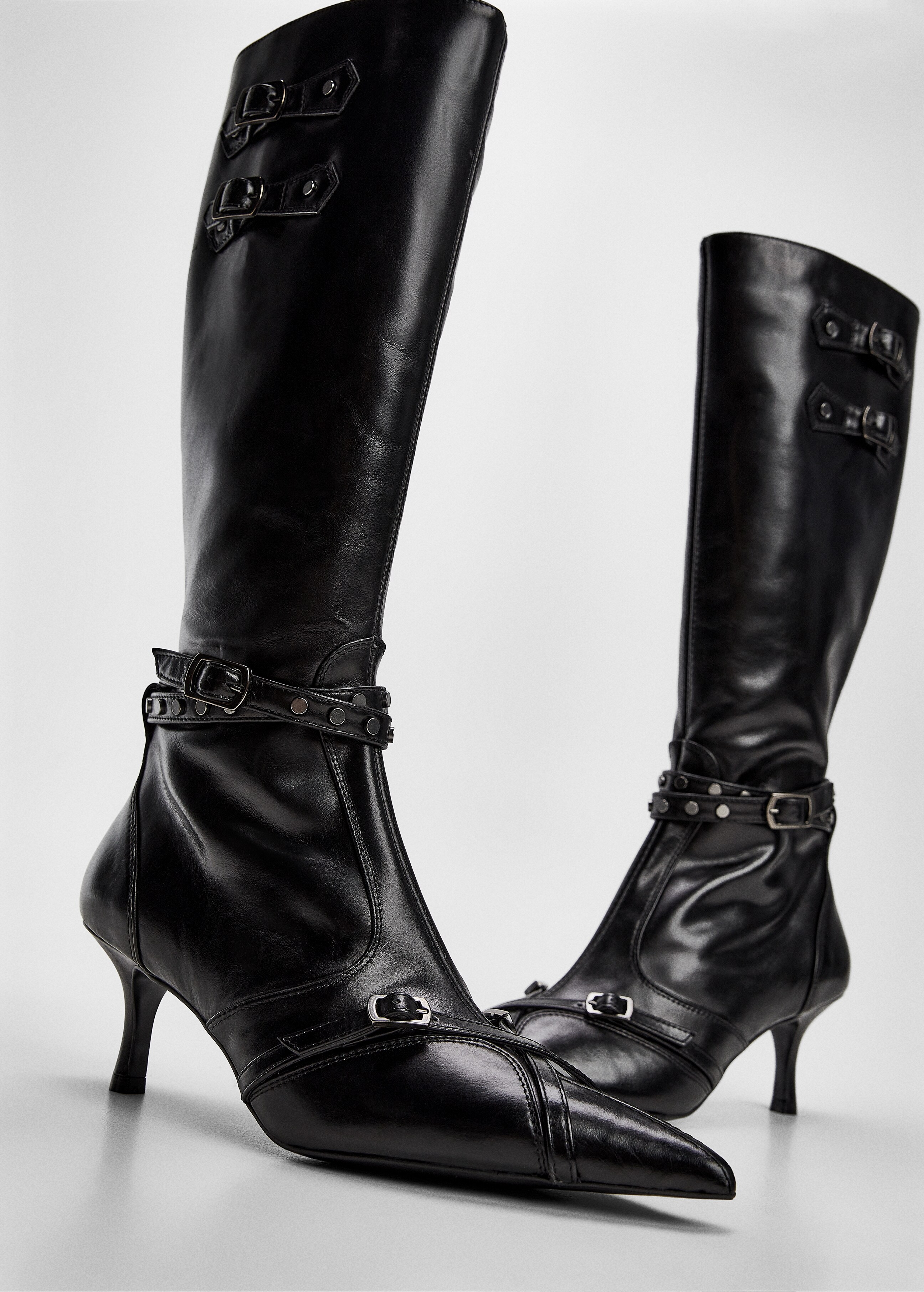 High heel leather boot - Details of the article 5
