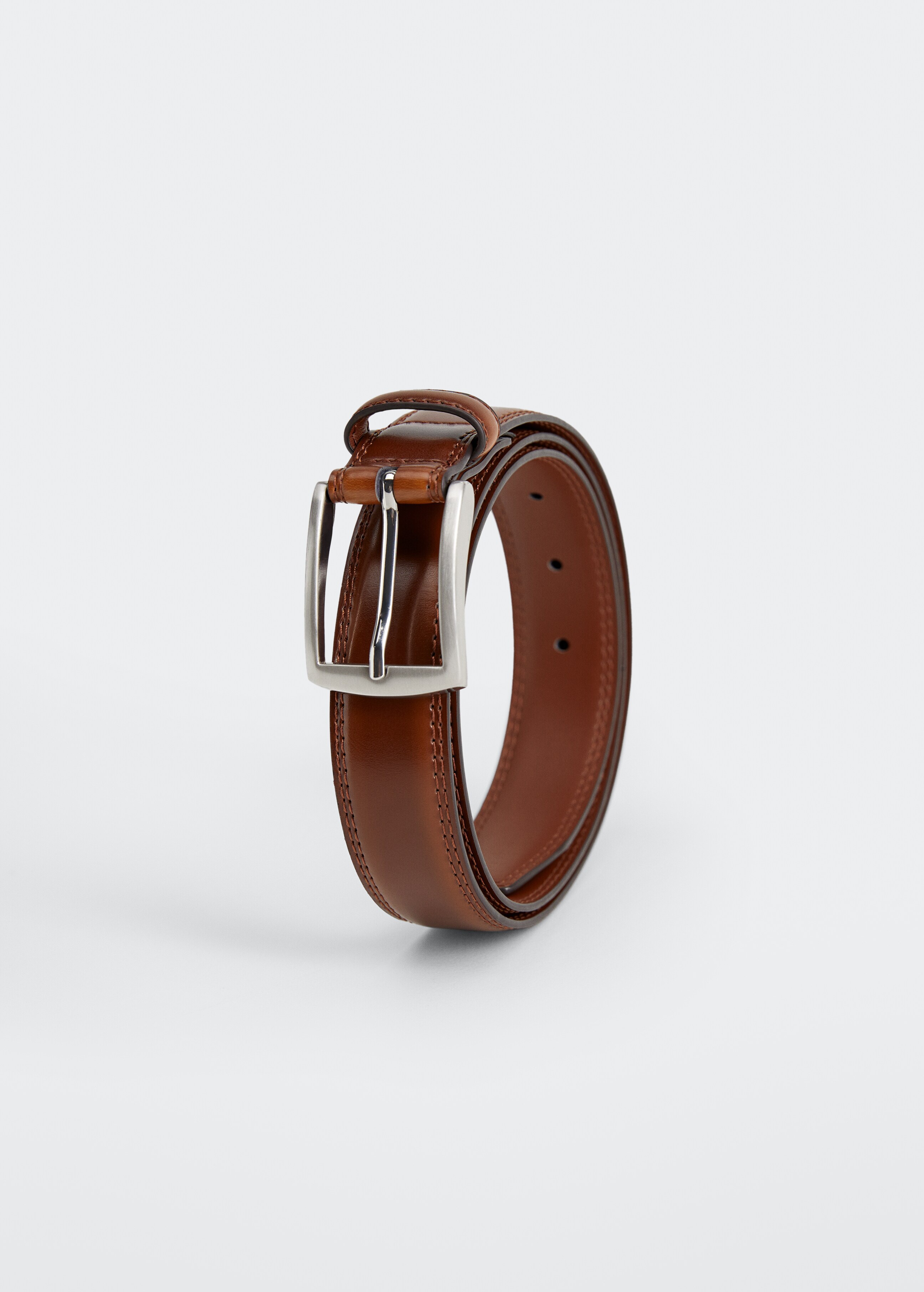 Leather belt - Details of the article 3