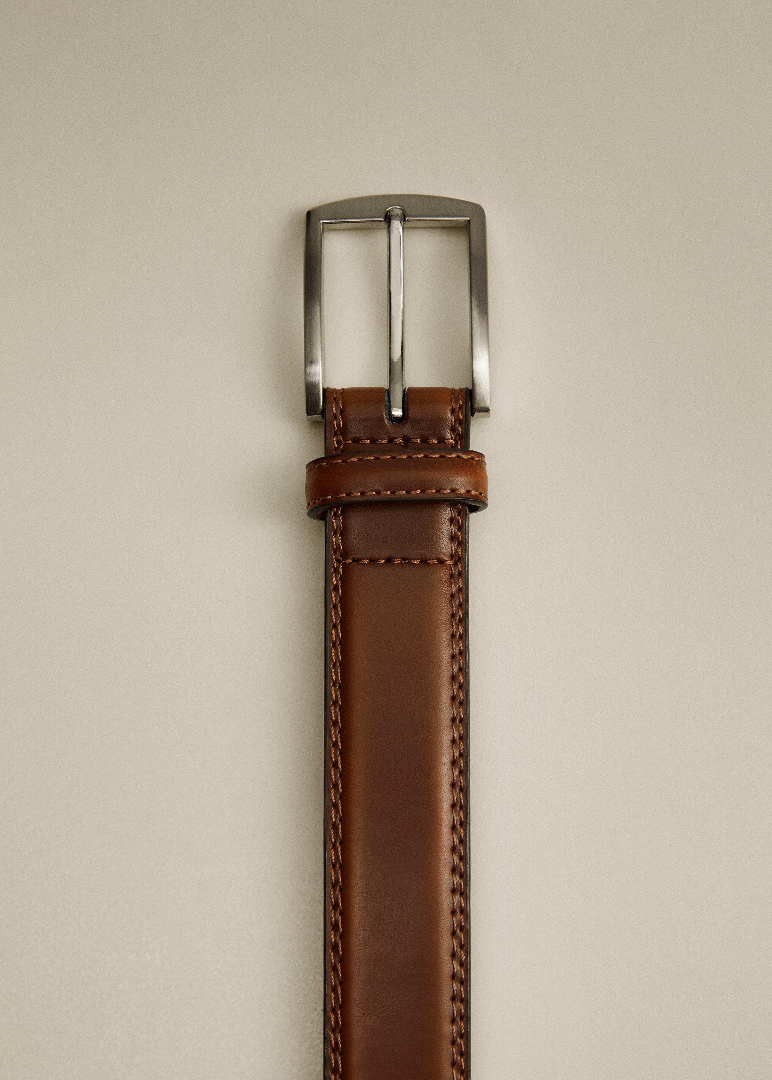 Leather belt - Details of the article 6