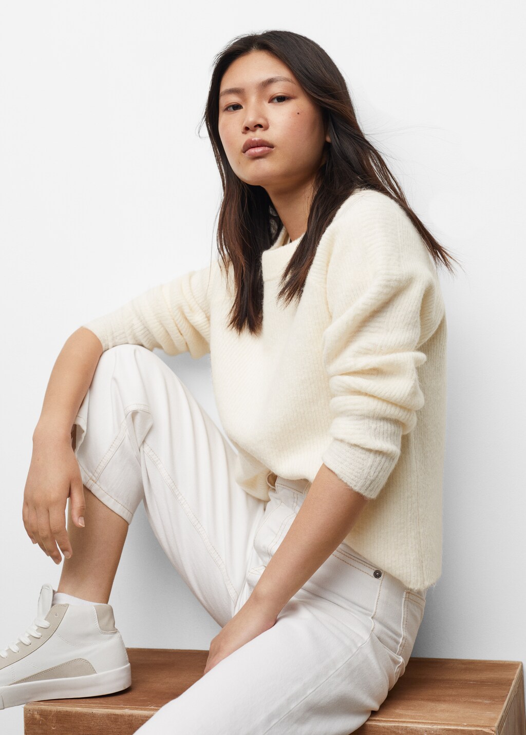 Ribbed knit sweater - Details of the article 3