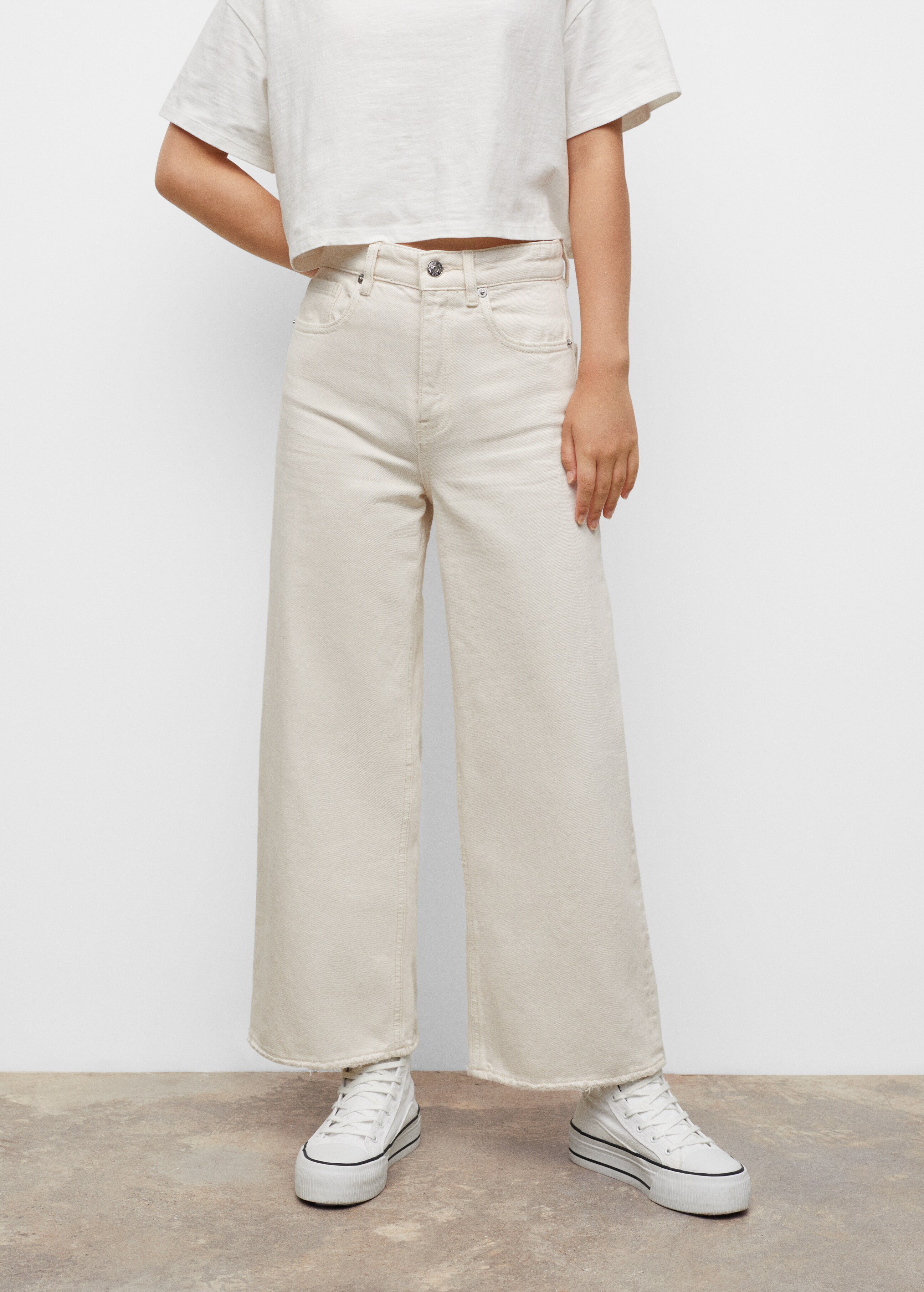 Culotte-jeans met gerafelde broekspijpen - Middenvlak