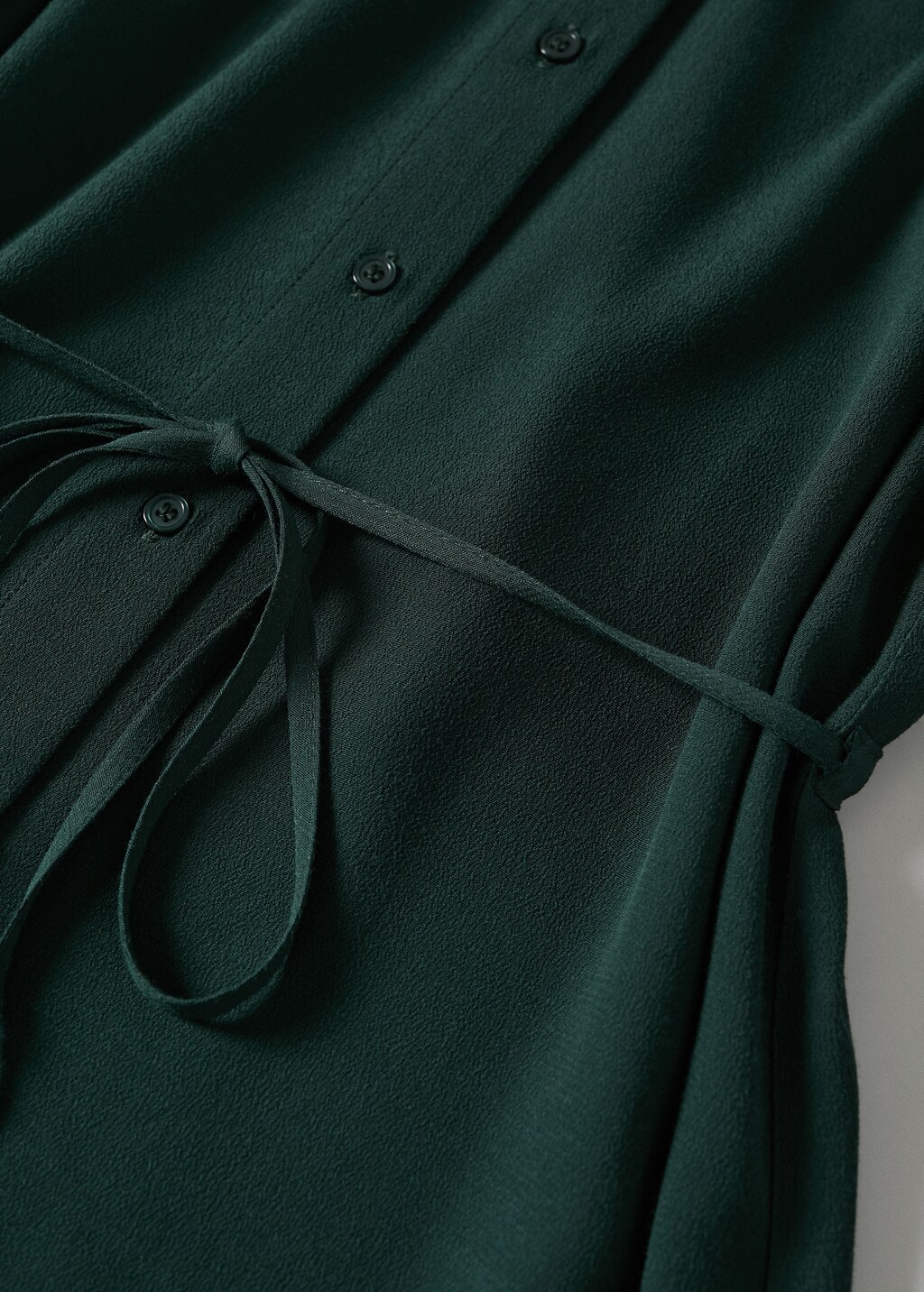 Flowy shirt dress - Details of the article 8