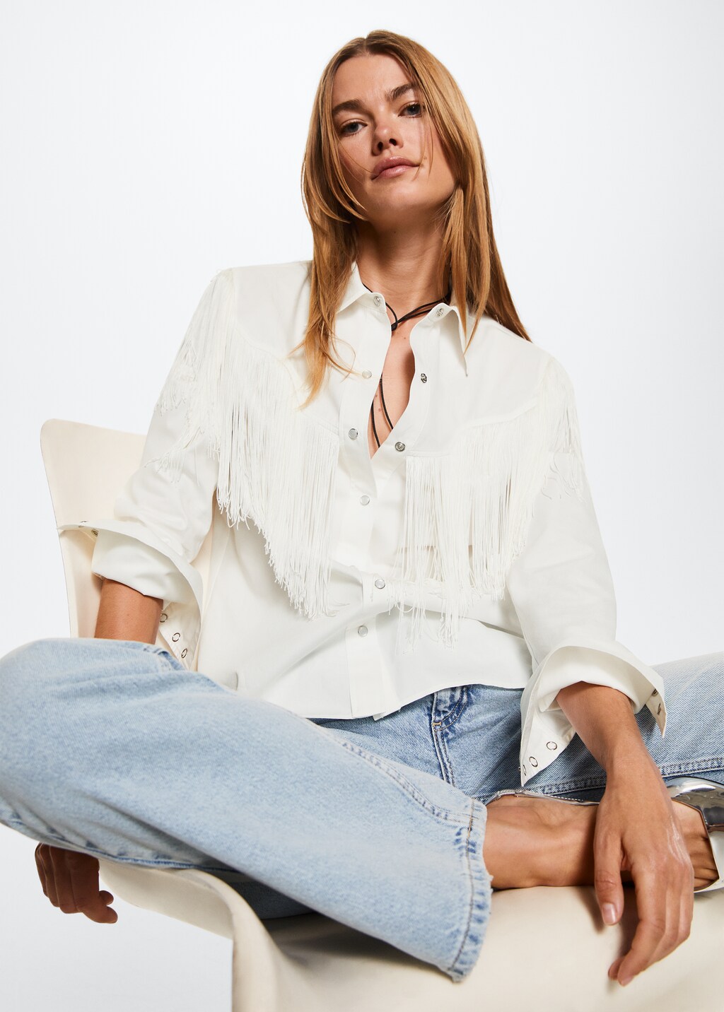 Fringes detail shirt - Details of the article 2