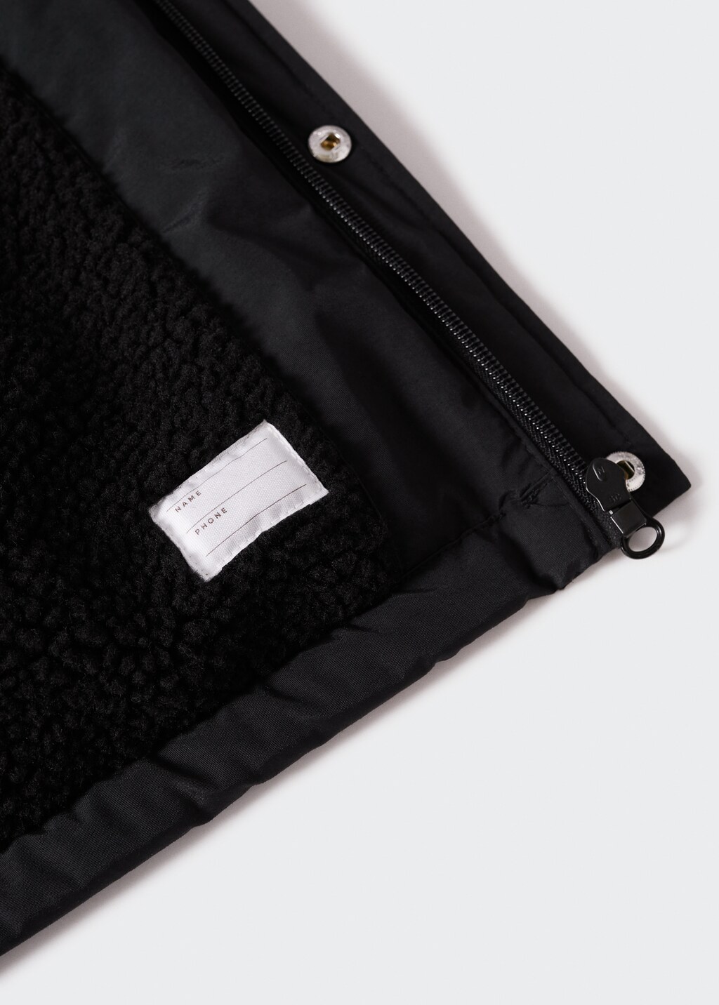 Hooded water-repellent coat - Details of the article 8