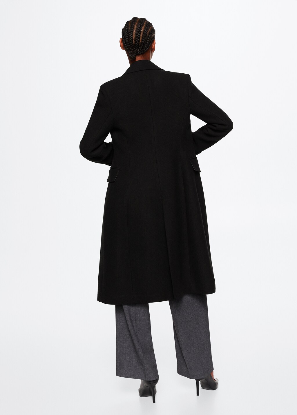 Tailored wool coat - Reverse of the article